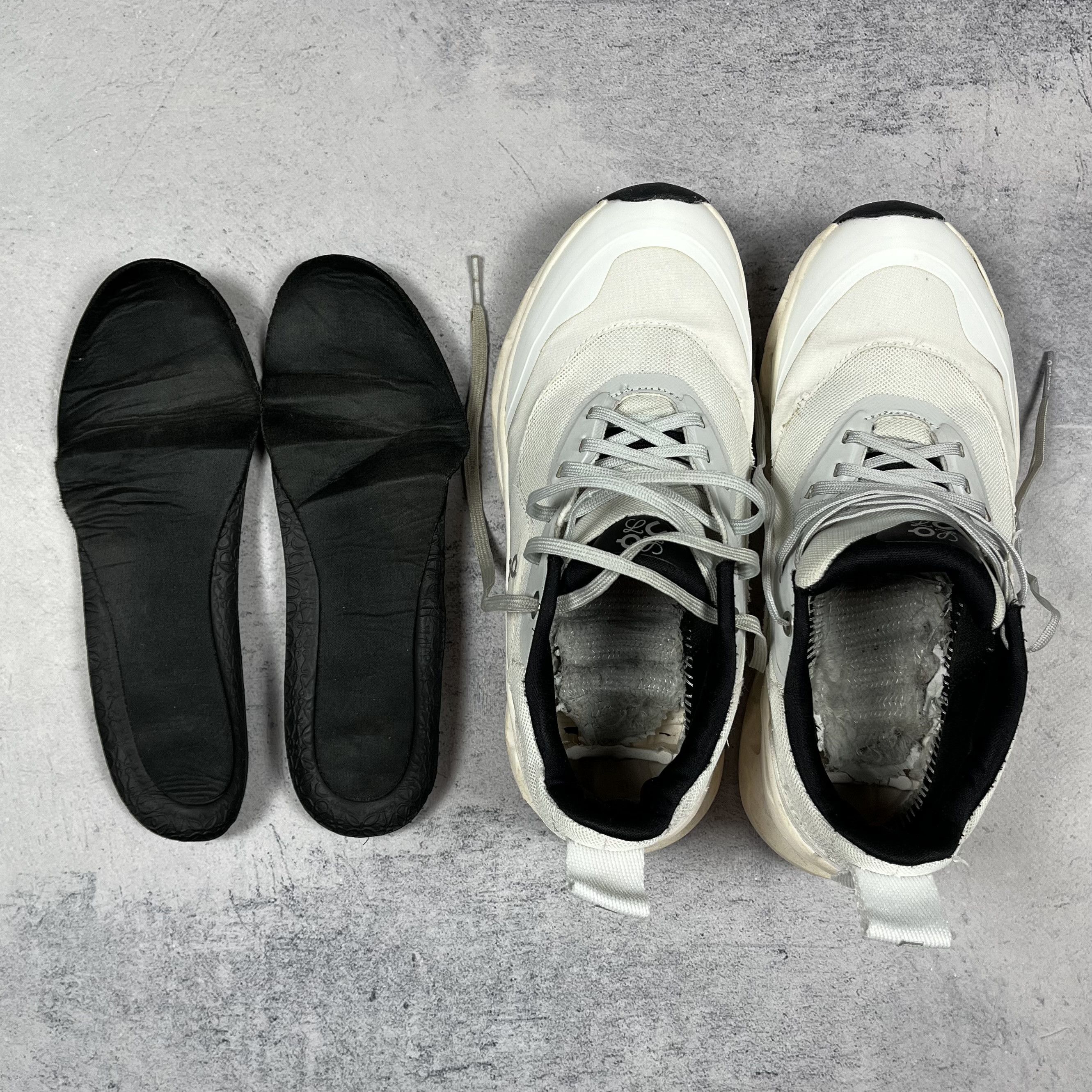 On On Running X Loewe Cloudtlit 2.0 Low Top Sneakers Size US 7 / IT 37 - 22 Thumbnail