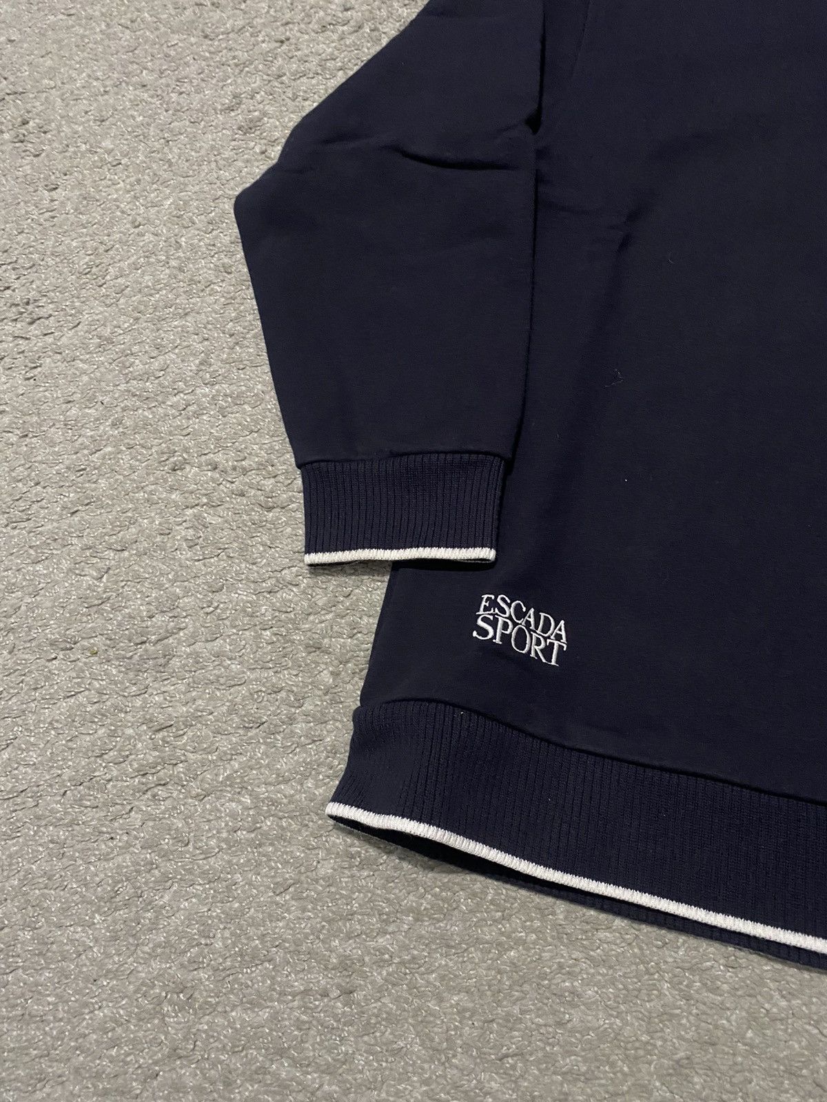Escada × Escada Sport × Vintage Escada Sport Vintage V-Neck Crewneck M Ryder Cup y2k archive Size US M / EU 48-50 / 2 - 6 Thumbnail