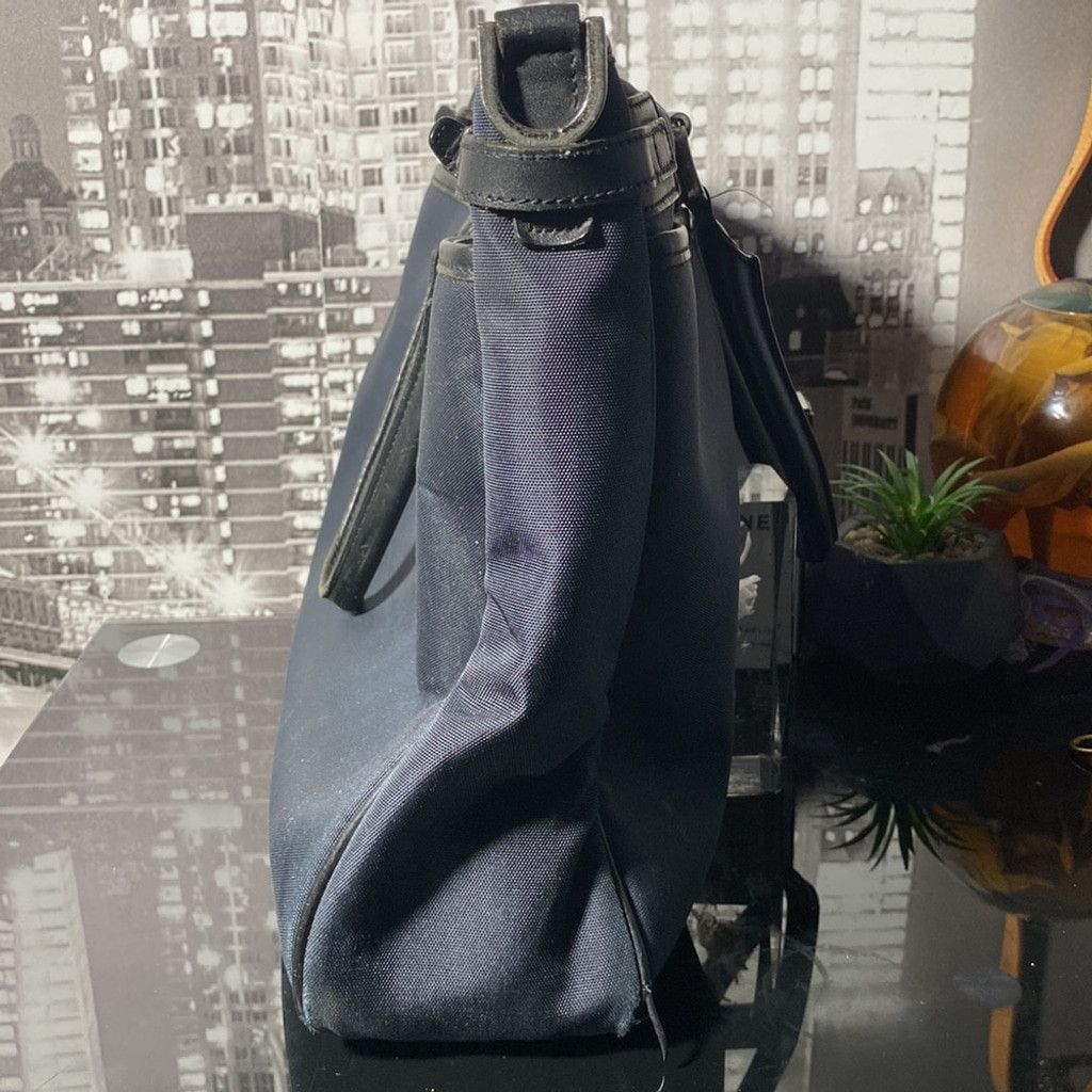 Burberry Authentic Burberry Tote Bag Size ONE SIZE - 14 Thumbnail