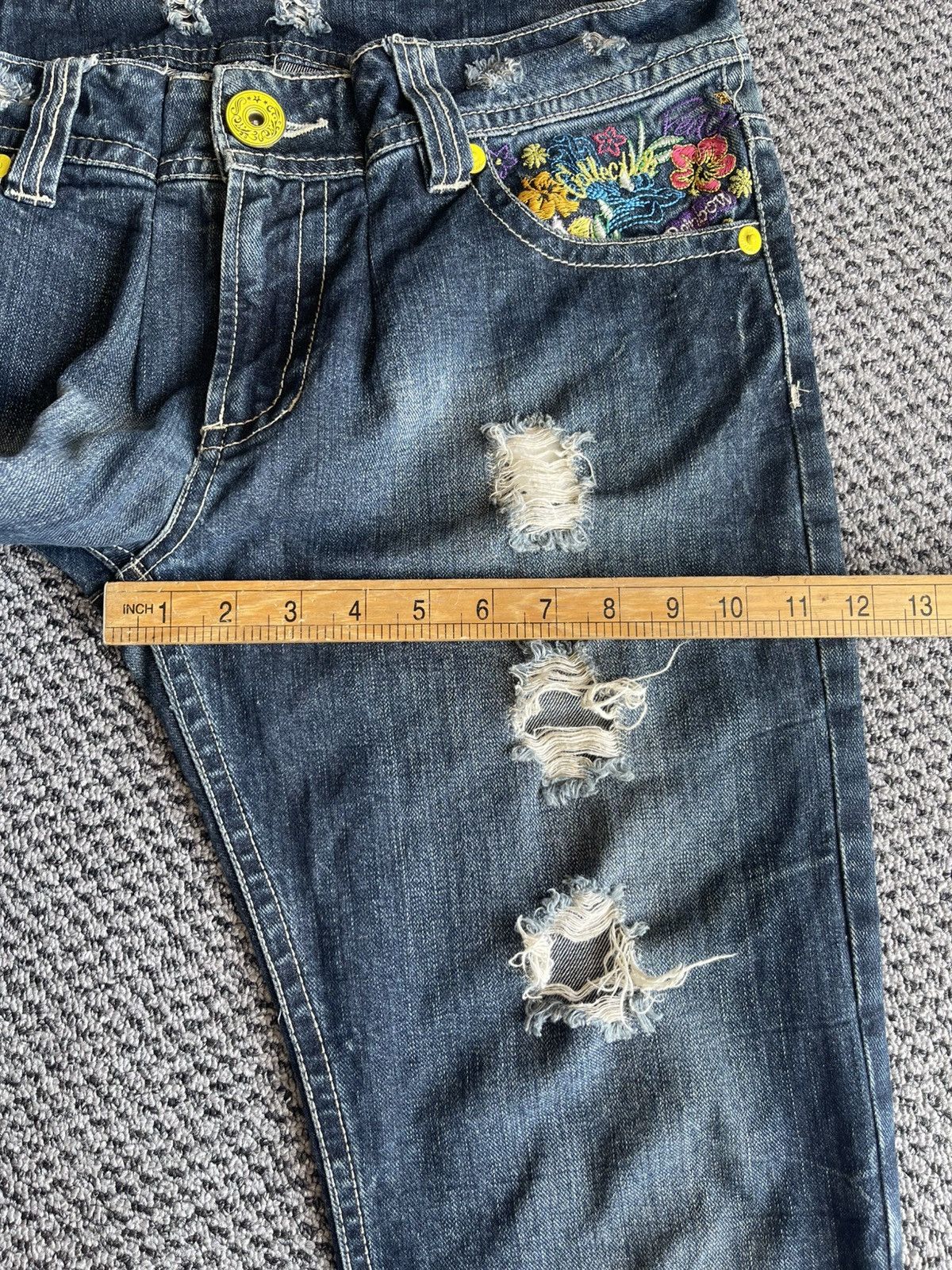 Designer × Japanese Brand Surf Hawaii Y2K Jeans Embroidery Floral Pocket Size US 34 / EU 50 - 18 Thumbnail