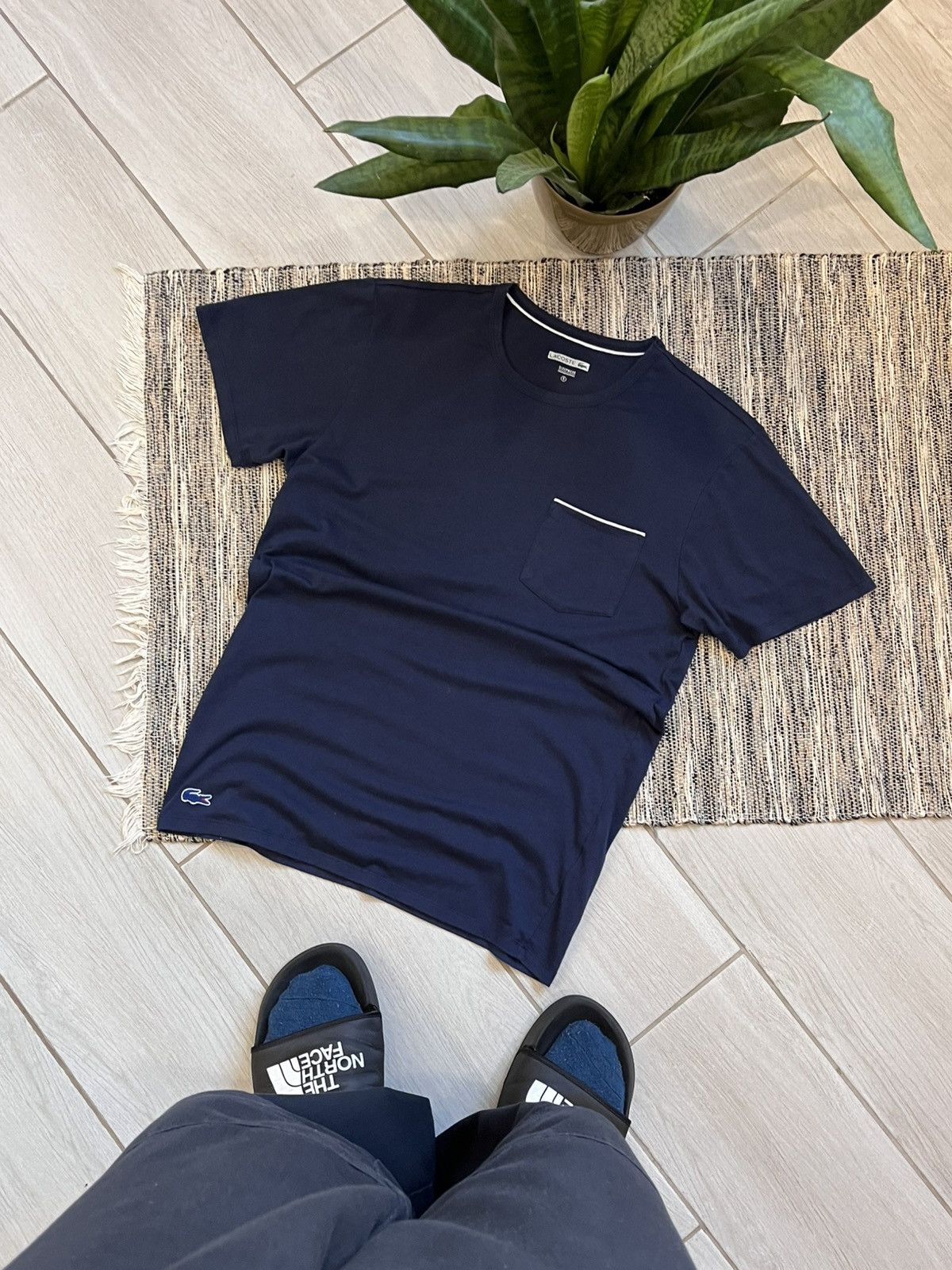 Lacoste × Vintage Lacoste Tshirt Navy Minimalistic tee vintage blue logo Size US S / EU 44-46 / 1 - 1 Thumbnail