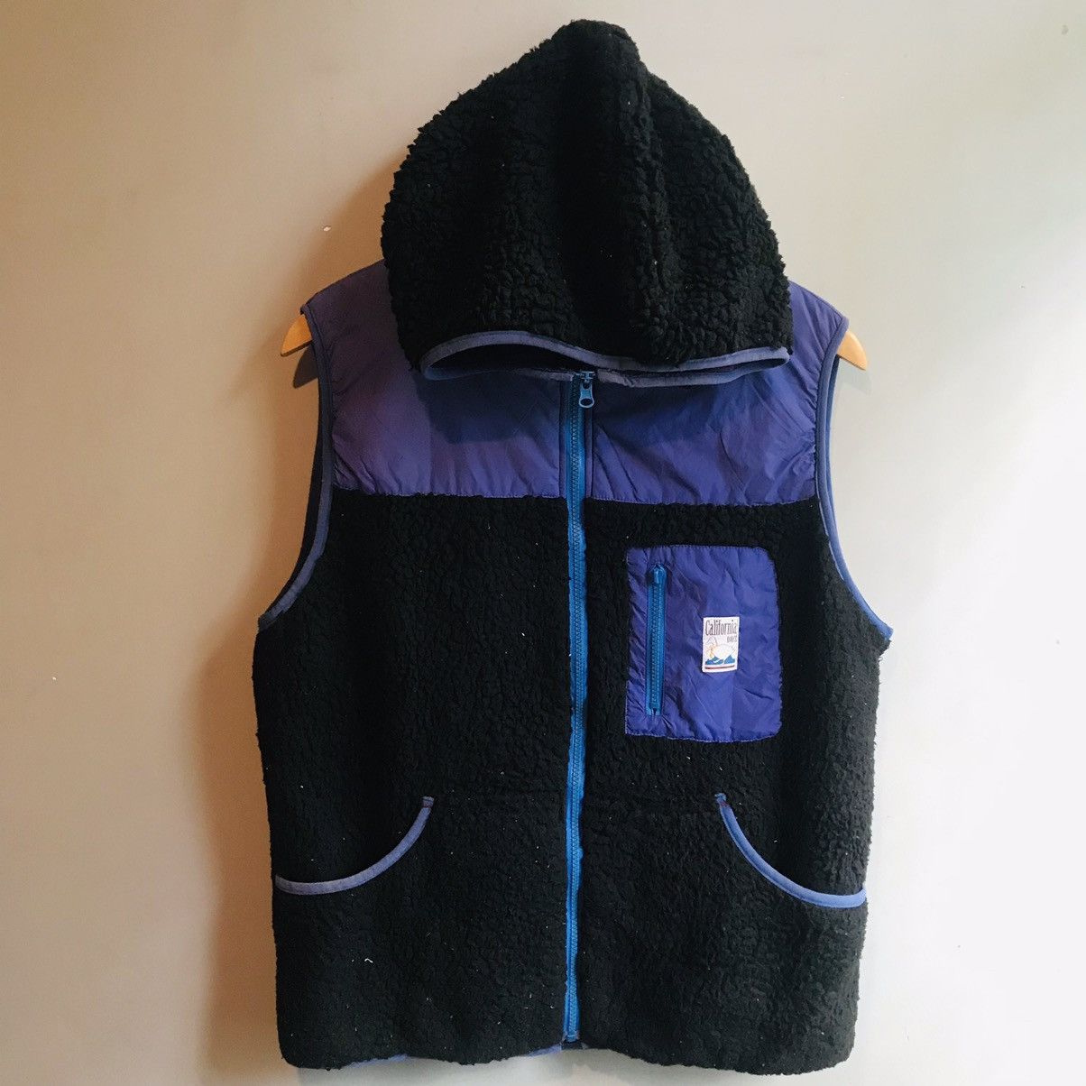 Vintage Vintage Mega Hood Wool Vest Size US L / EU 52-54 / 3 - 9 Thumbnail