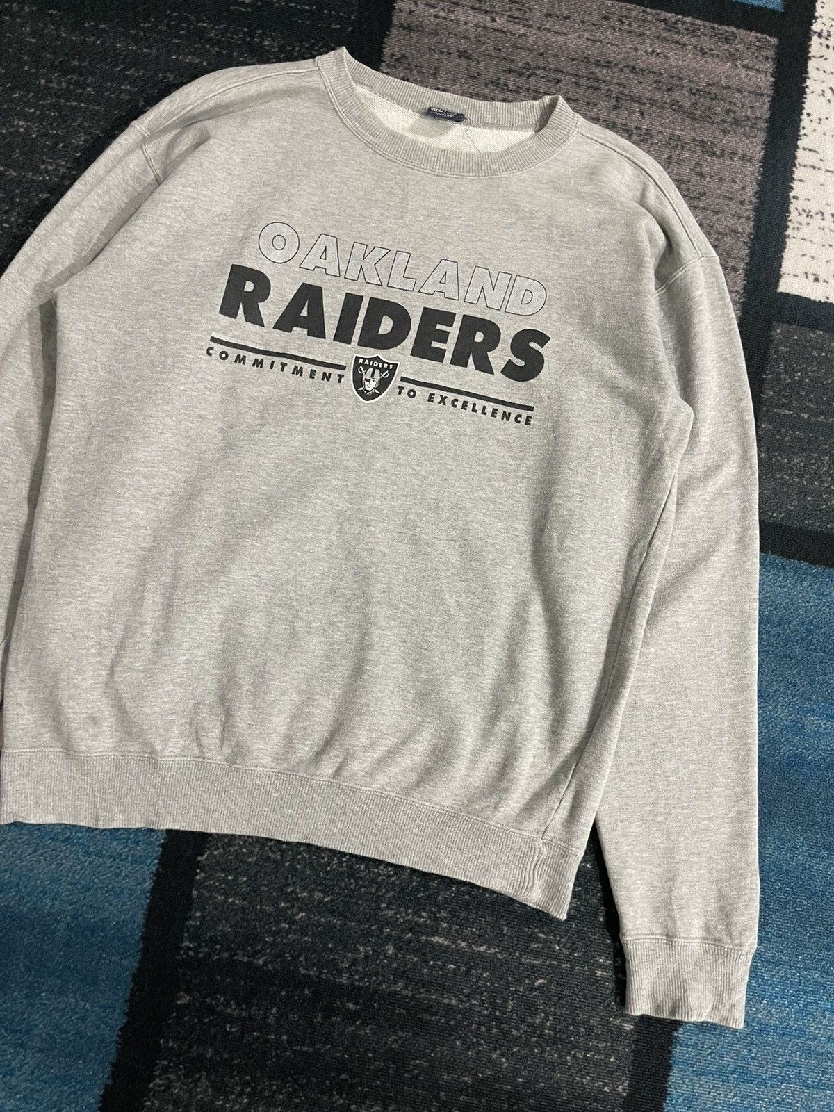 NFL × Vintage Vintage Oakland Raiders Nfl Sweatshirt Size US L / EU 52-54 / 3 - 3 Thumbnail