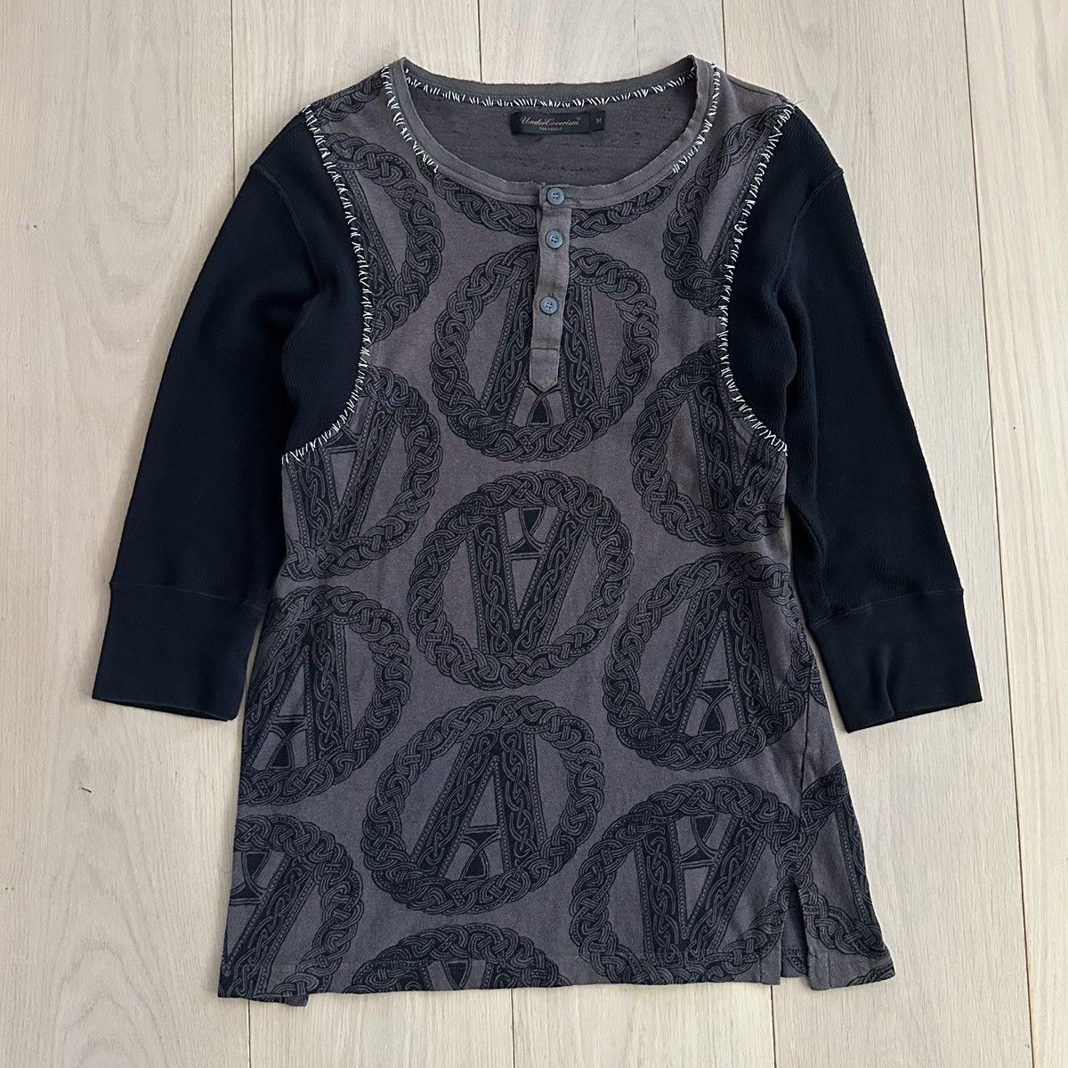 Undercover Scab SS2003 Anarchy Print Stitched Raglan Shirt Size US M / EU 48-50 / 2 - 1 Thumbnail