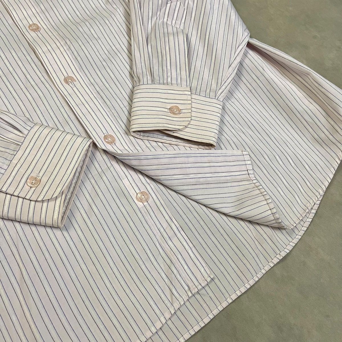 Balenciaga Balenciaga Button Up Striped Shirt Size US L / EU 52-54 / 3 - 5 Thumbnail