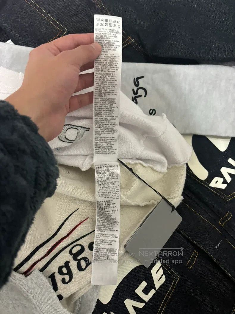 Balenciaga Balenciaga Backward letter print pullover hooded sweatshir Size US S / EU 44-46 / 1 - 5 Thumbnail
