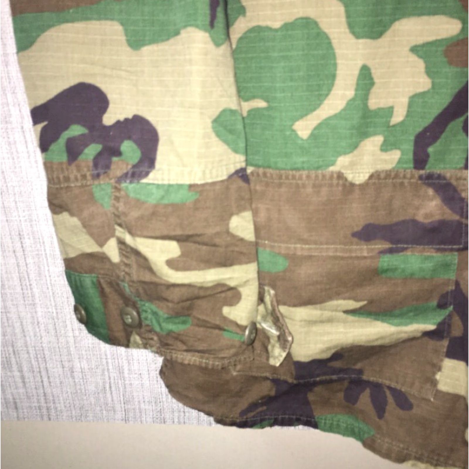 Vintage Mens US Navy Camoflauge Button Front Long Sleeve Shirt Size L Long Size US L / EU 52-54 / 3 - 4 Thumbnail