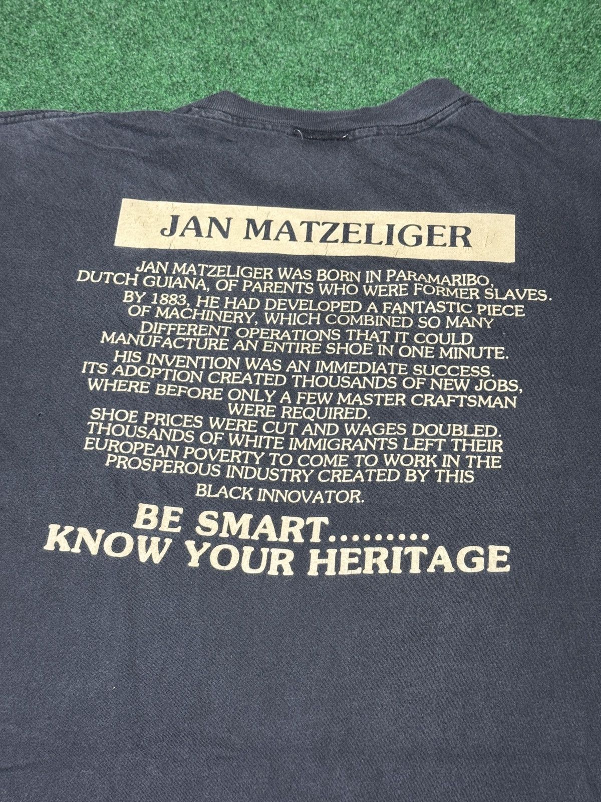 Vintage Vtg 90s Black Innovator RARE Black History Boxy T Shirt Size US XL / EU 56 / 4 - 4 Thumbnail