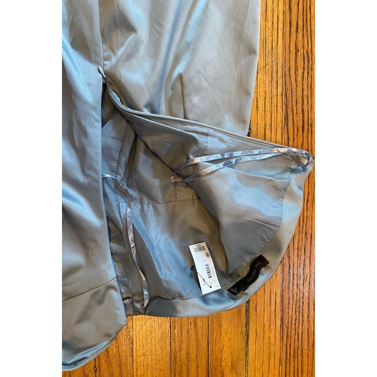 Other NWT HOKA Limited Dress Satin Women’s 0 $98 Cocktail Wedding Size XS / US 0-2 / IT 36-38 - 6 Thumbnail