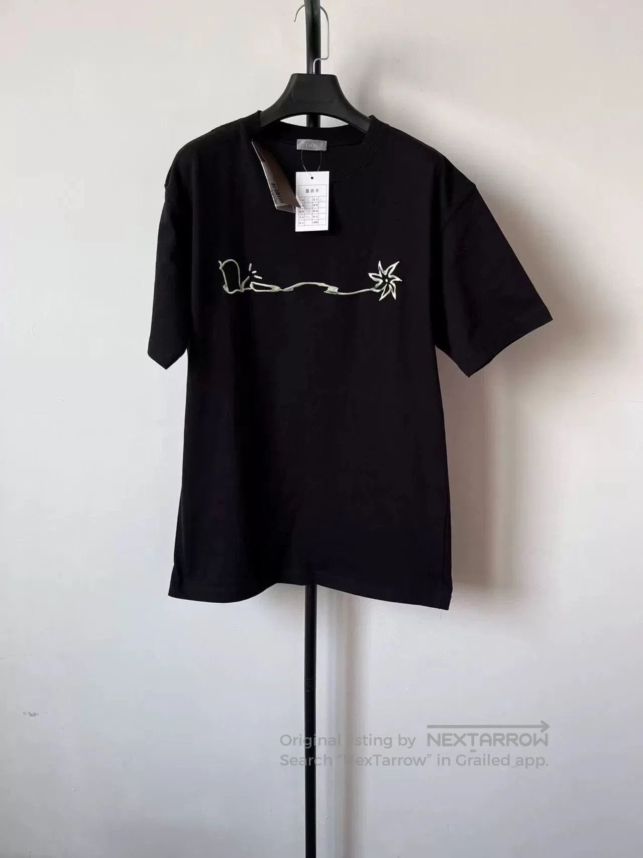 Dior dior x travis scott black short-sleeve t-shirt. Size US S / EU 44-46 / 1 - 1 Thumbnail