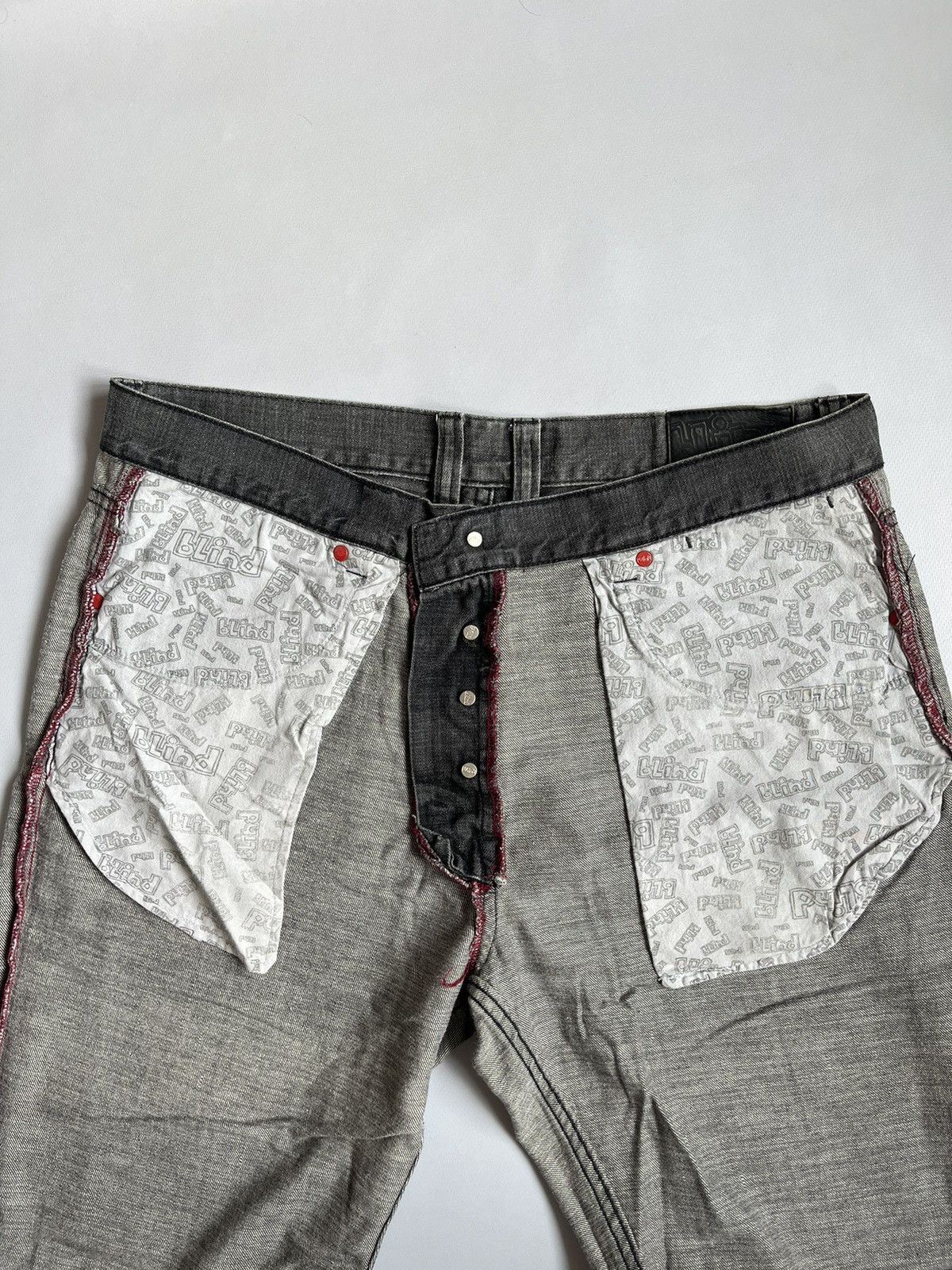 Blind Skateboards × Vintage Blind Skateboards Grey Baggy Distressed Usa Button Pants Size US 36 / EU 52 - 16 Thumbnail