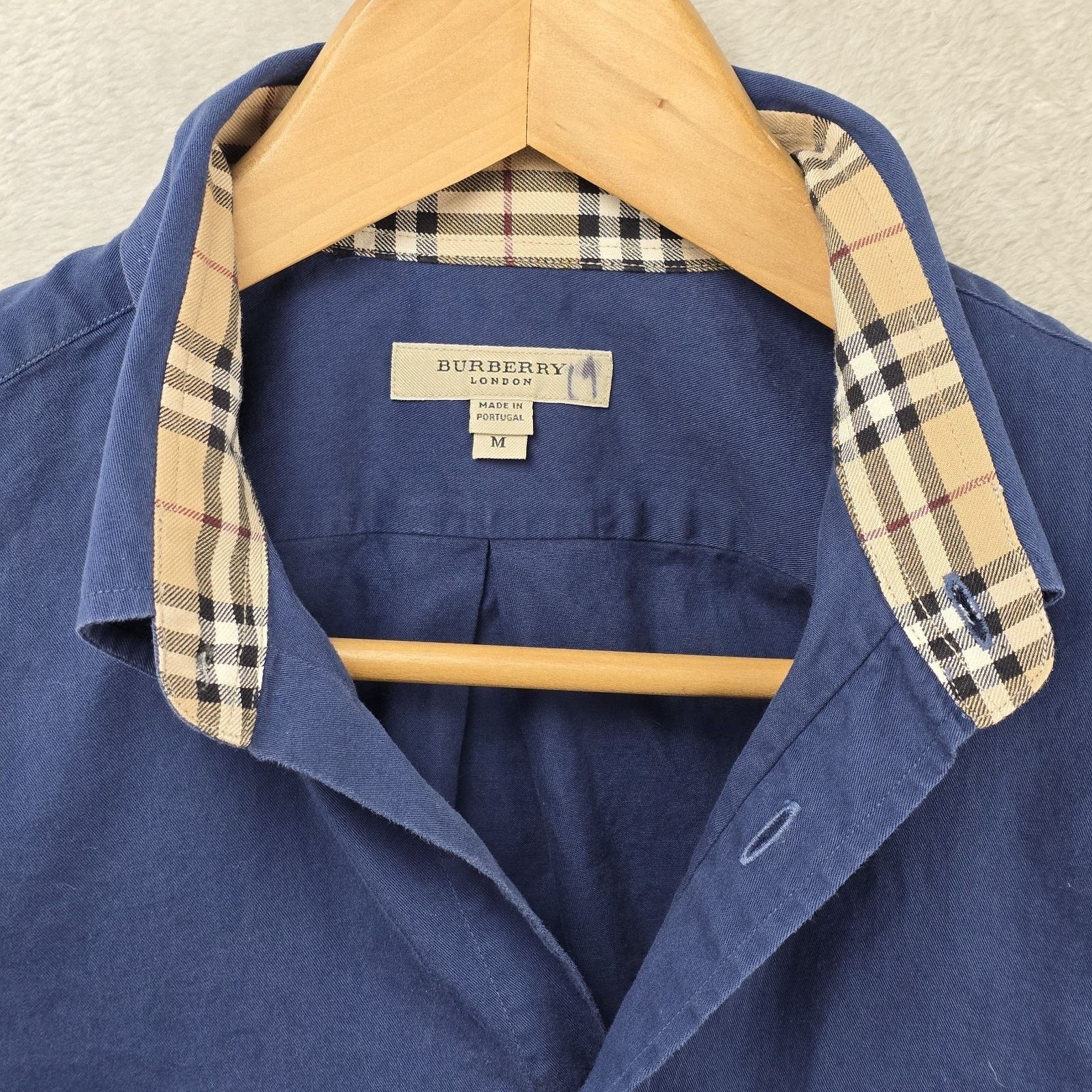 Burberry Burberry London Button Down Shirt Medium Blue Long Sleeve Size US M / EU 48-50 / 2 - 5 Thumbnail