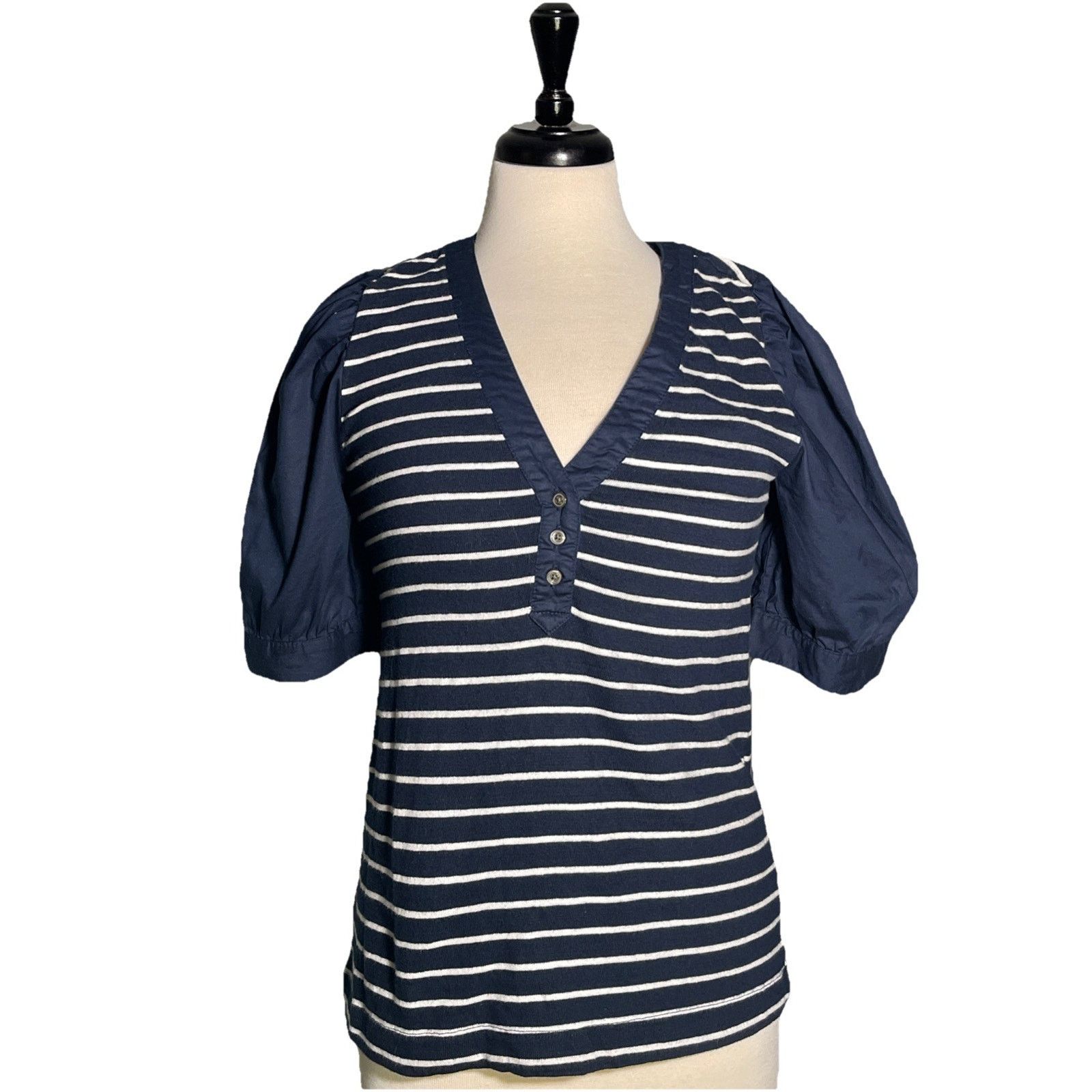 Ann Taylor Ann Taylor LOFT Navy Striped Knit Top Size Small Size S / US 4 / IT 40 - 1 Thumbnail