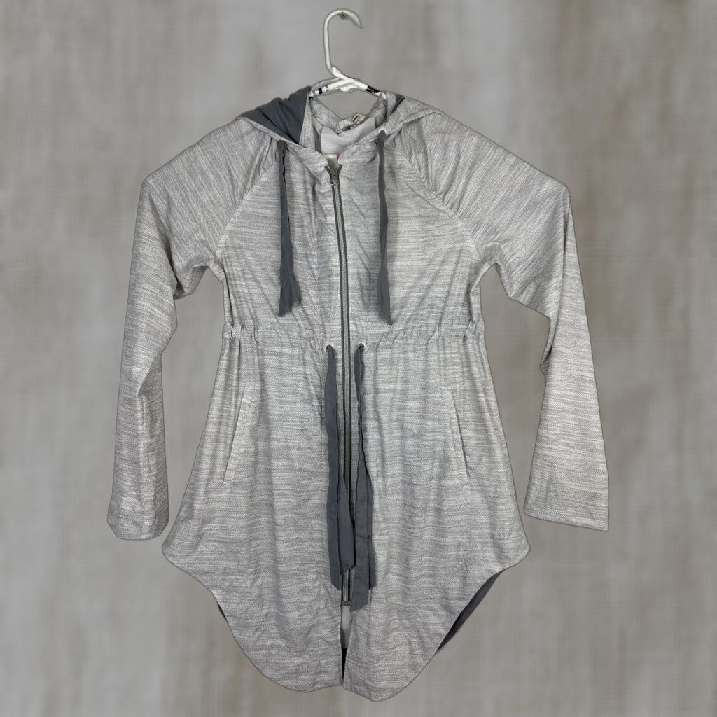 Lululemon Lululemon Womens Jacket Vitality Adirondack Zip Cinched Gray 4 Long Denim Polyester Shirt? Size S / US 4 / IT 40 - 1 Thumbnail
