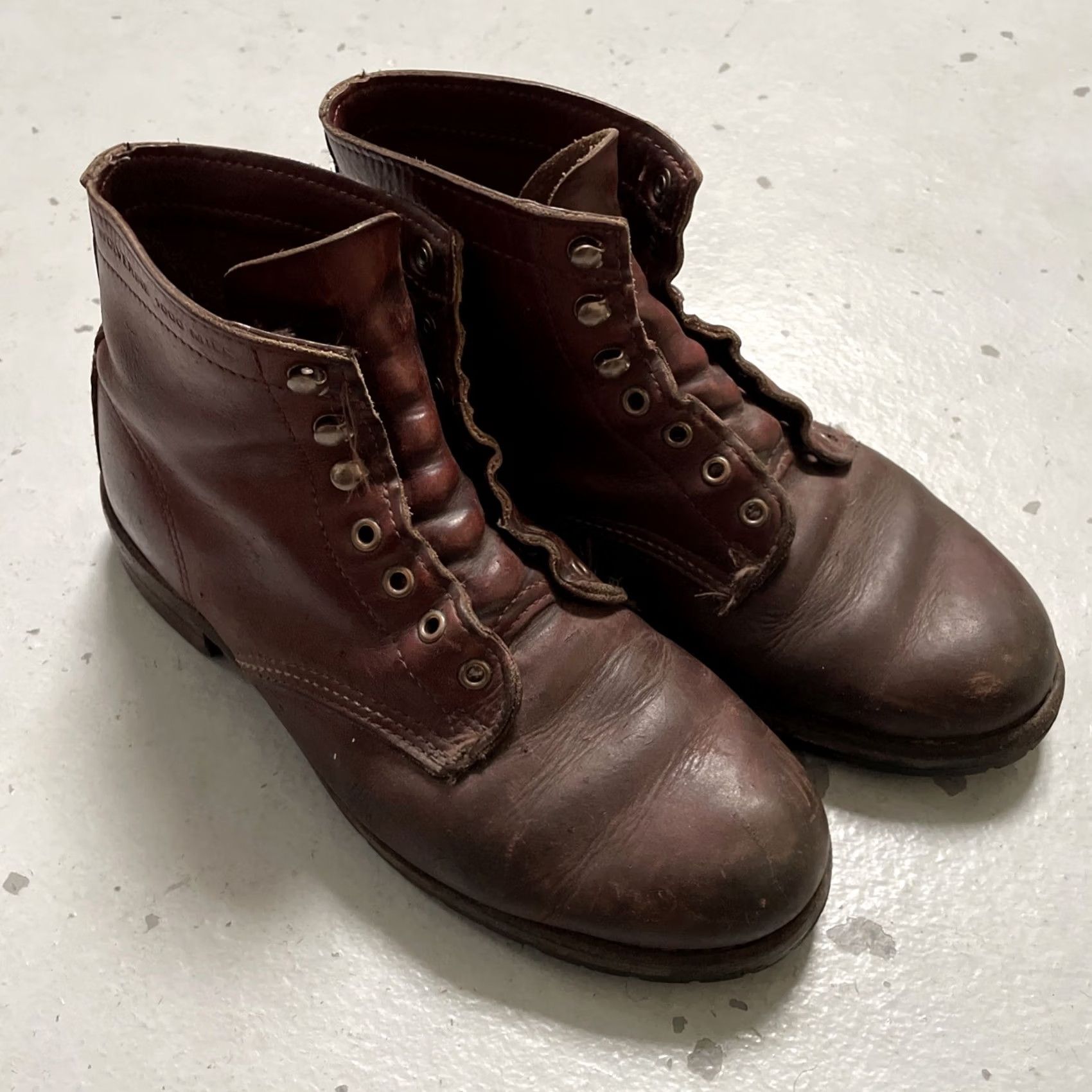 Vintage VINTAGE Wolverine 1000 Mile Boots Men’s 8D Brown Leather Workwear Heritage USA 8D Mens Boots Size US 8 / EU 41 - 4 Thumbnail