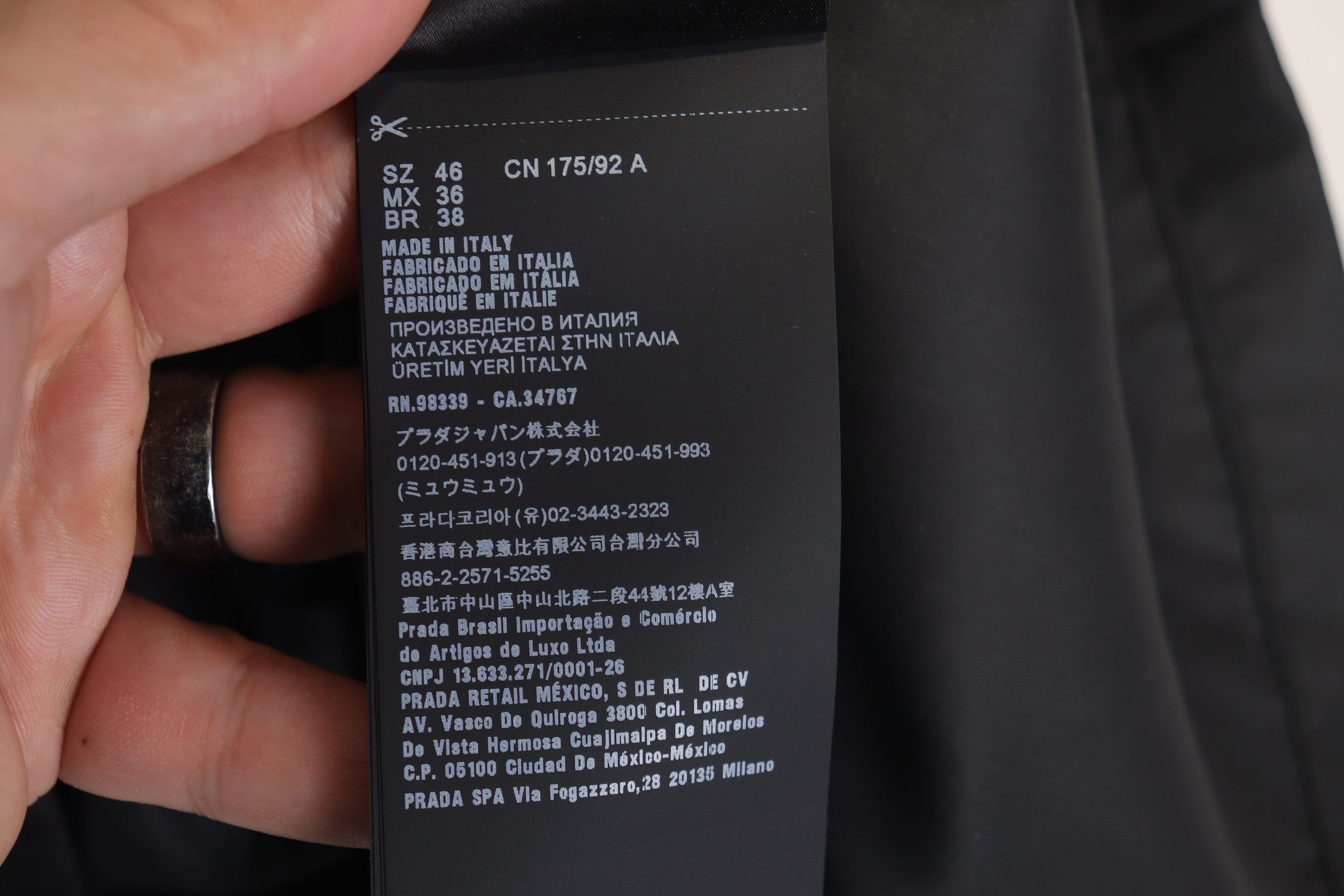 Prada o1rshd Re Nylon Triangle Logo Re-Nylon Blouson in Black Size US S / EU 44-46 / 1 - 21 Thumbnail