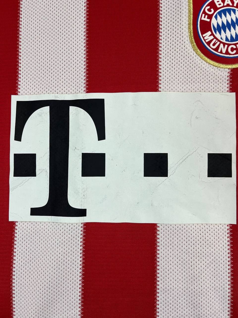 Adidas Adidas FC Bayern Munich 2010/11 Home Jersey #10 Robben Sz M Size US M / EU 48-50 / 2 - 3 Thumbnail