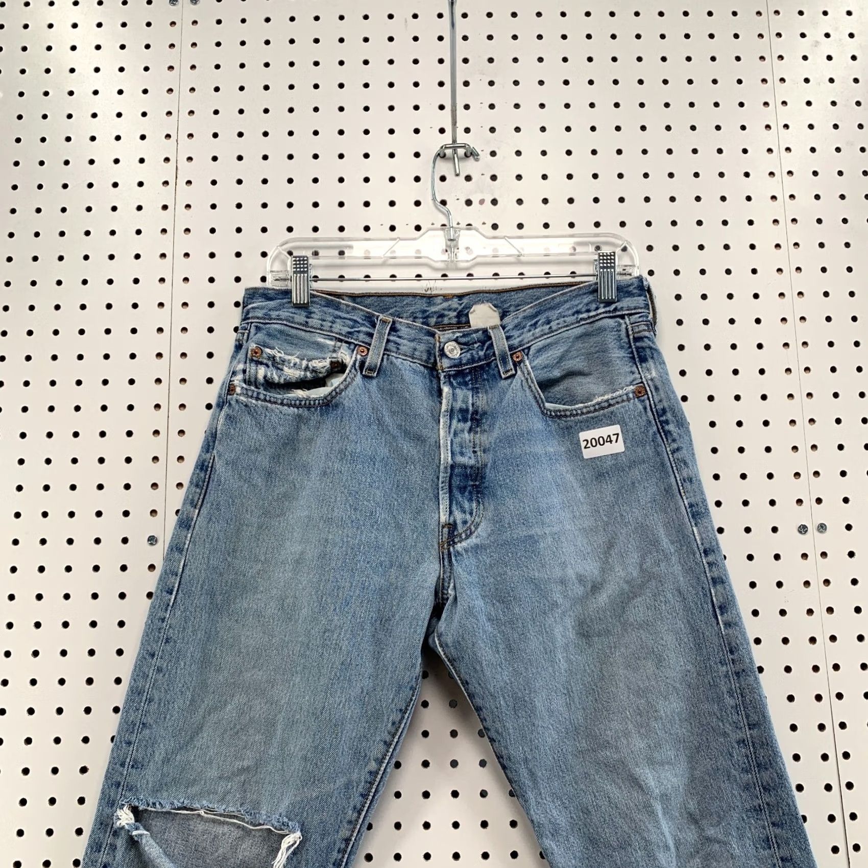 Levi's Vintage Levis 501 Jeans Mens Blue Denim Button FLy Size 33x30 Fits 32x28.5 Size US 33 - 6 Thumbnail