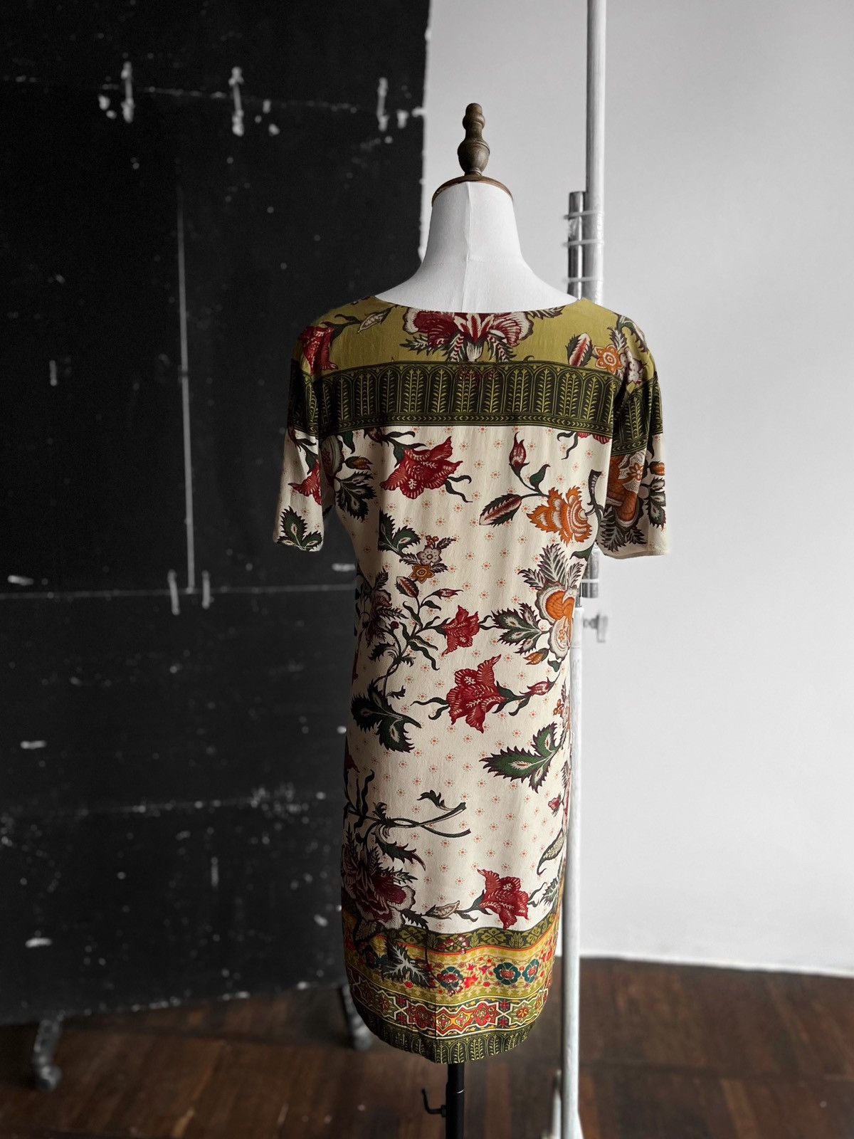 Designer × Desigual Desigual Womens Floral Printed V-Neck Tunic Dress Size S / US 4 / IT 40 - 9 Thumbnail