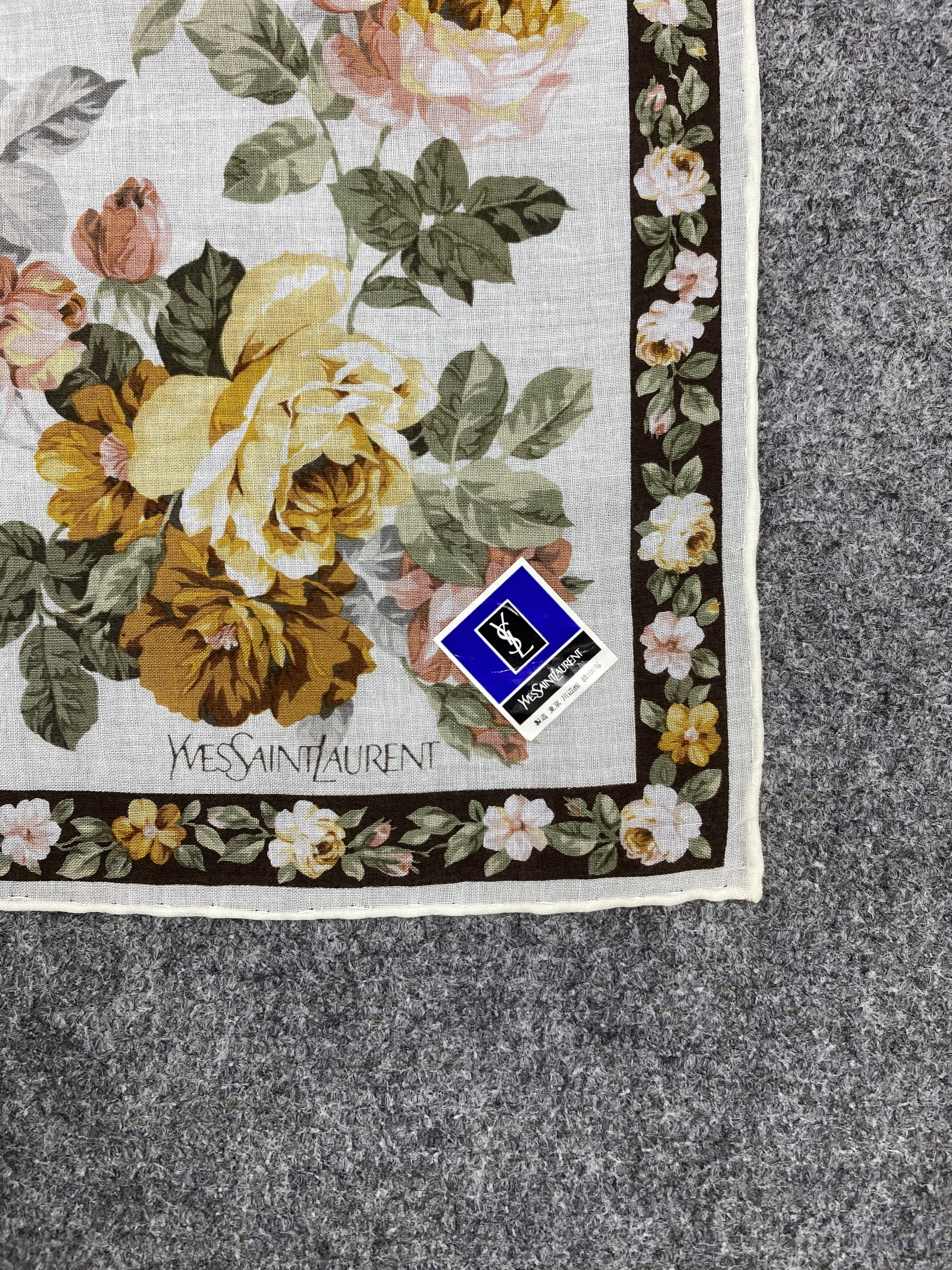 Vintage Yves Saint Laurent Handkerchief / Neckerchief HKC0228 Size ONE SIZE - 5 Thumbnail