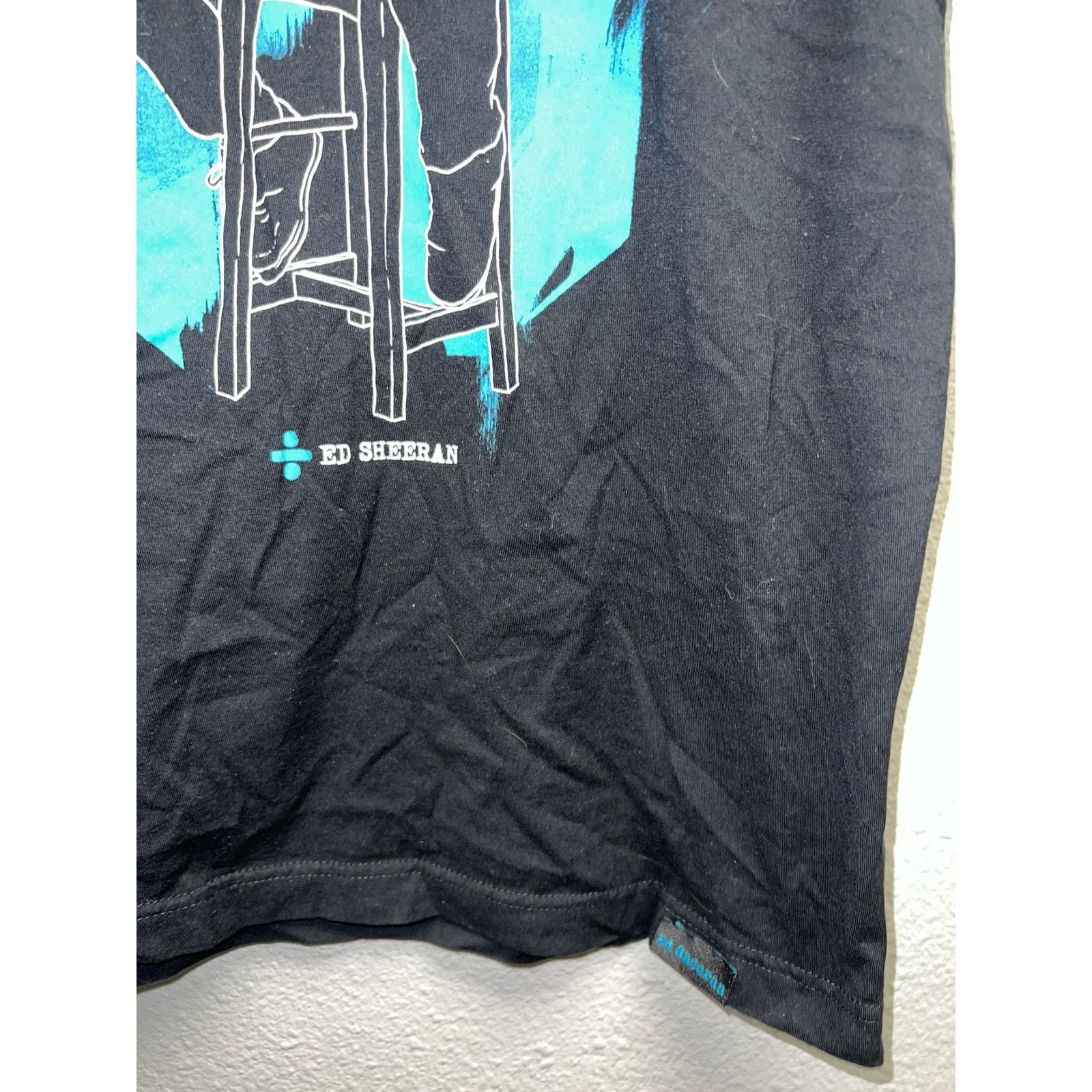 Vintage Ed Sheeran Divide Shirt Tour Concert Black Blue Tee Medium Size US M / EU 48-50 / 2 - 4 Thumbnail