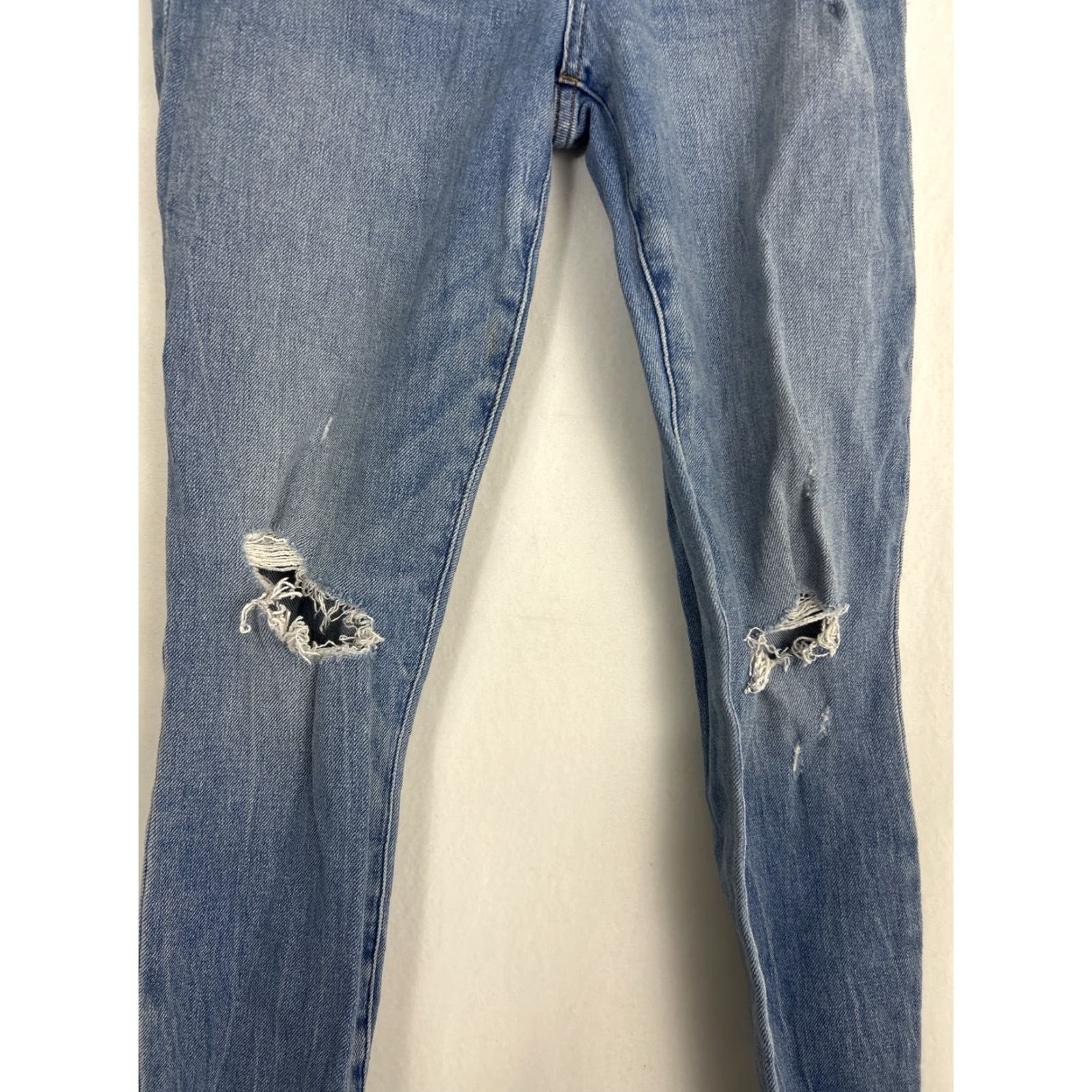 Lucky Brand Lucky Brand Jeans Bridgette High Rise Crop Denim Button Fly Raw Hem Size 4/27 Blue Size 27" / US 4 / IT 40 - 3 Thumbnail