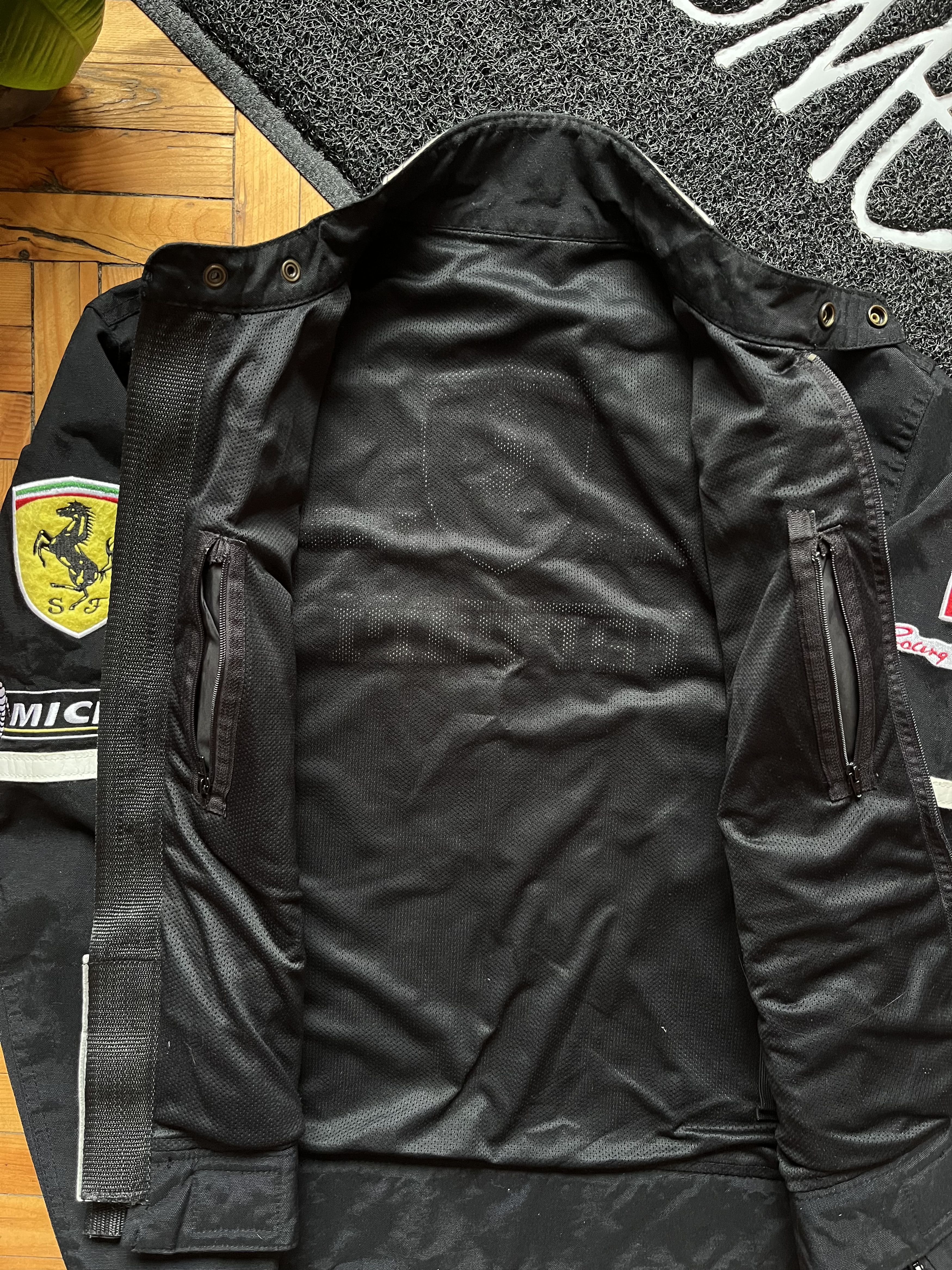 Ferrari Vintage 90's Marlboro Ferrari Black Racing Jacket Nascar Size US L / EU 52-54 / 3 - 6 Thumbnail