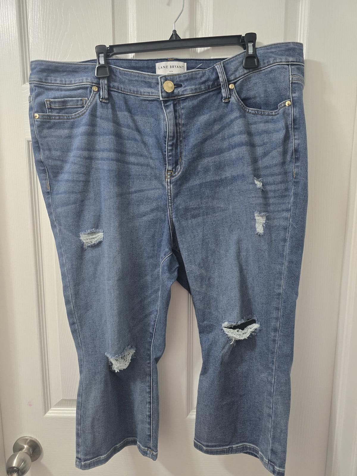 Other Lane Bryant Distressed Blue Pedal Pant Jeans Size 22/24 Size 42" / US 20 - 1 Thumbnail