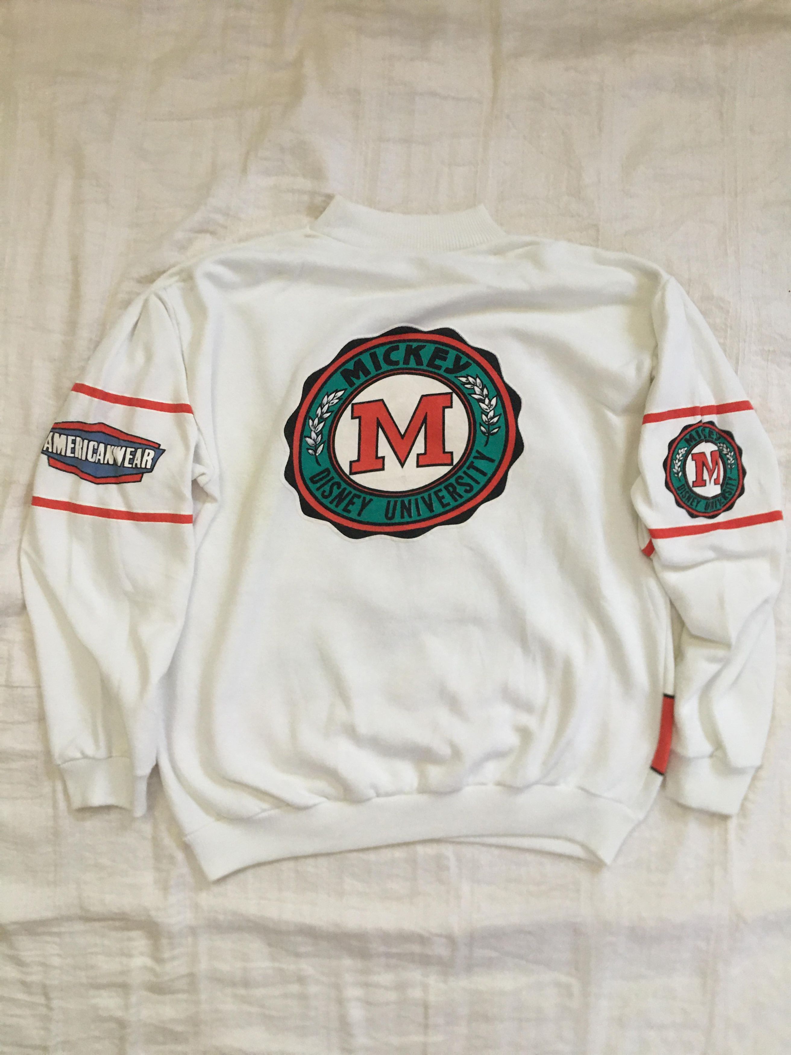 Disney × Mickey Mouse × Vintage Vintage 90s Mickey Mouse Disney White Crewneck Sweatshirt Size US XL / EU 56 / 4 - 6 Thumbnail