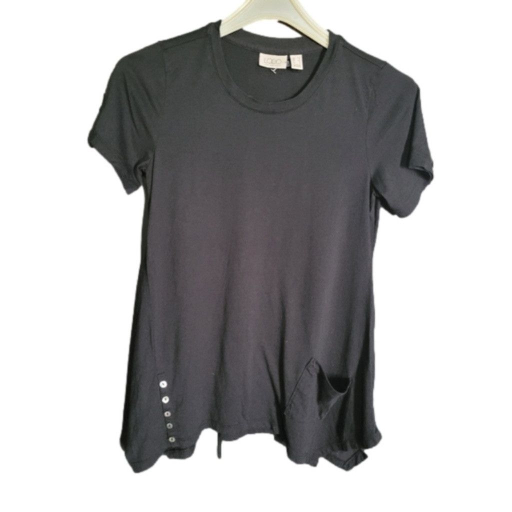Logo 7 Logo, black top with a pocket, XS, nwot Size XS / US 0-2 / IT 36-38 - 1 Thumbnail