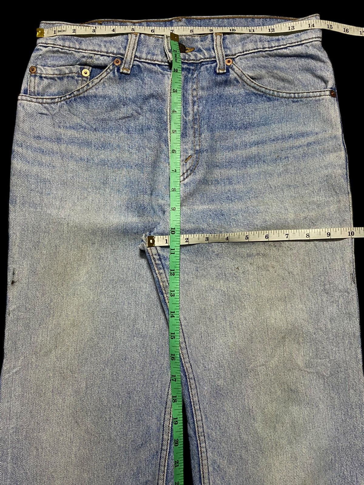 Levi's Vintage Clothing Vintage Levis 505 Blue Fade Wash Distressed Loose Jeans Size US 29 - 16 Thumbnail