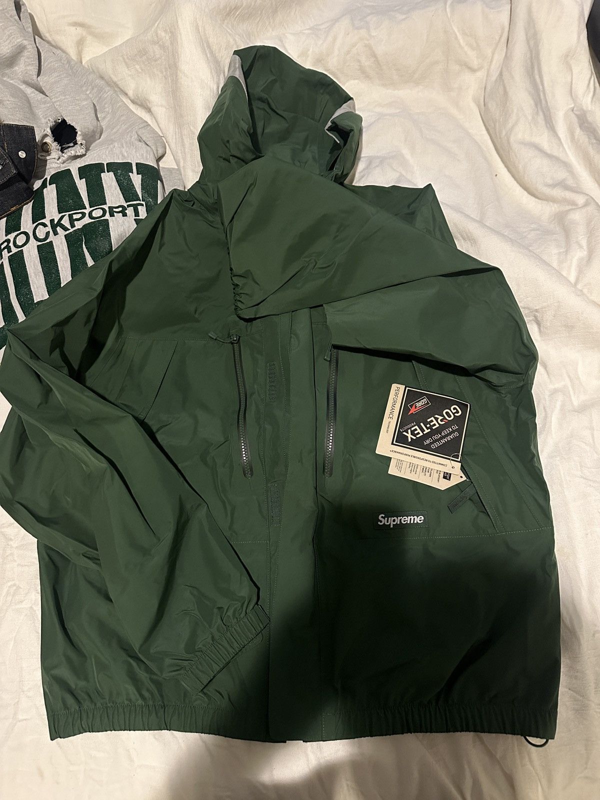 Goretex × Supreme Supreme x Goretex Size US M / EU 48-50 / 2 - 1 Thumbnail