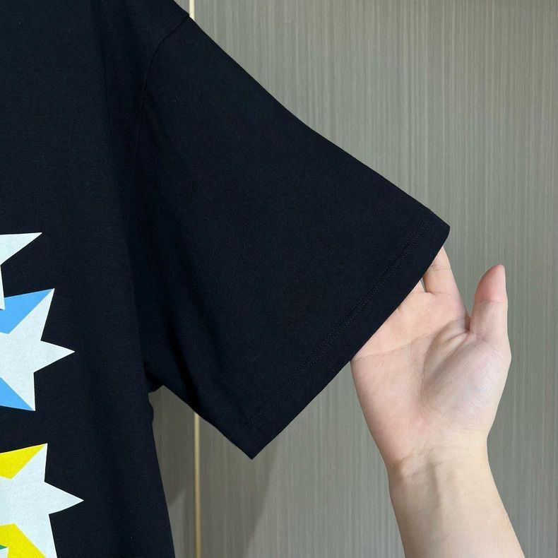 Gucci Gucci Short Sleeve Star Print TShirt-2505 Size US L / EU 52-54 / 3 - 4 Thumbnail