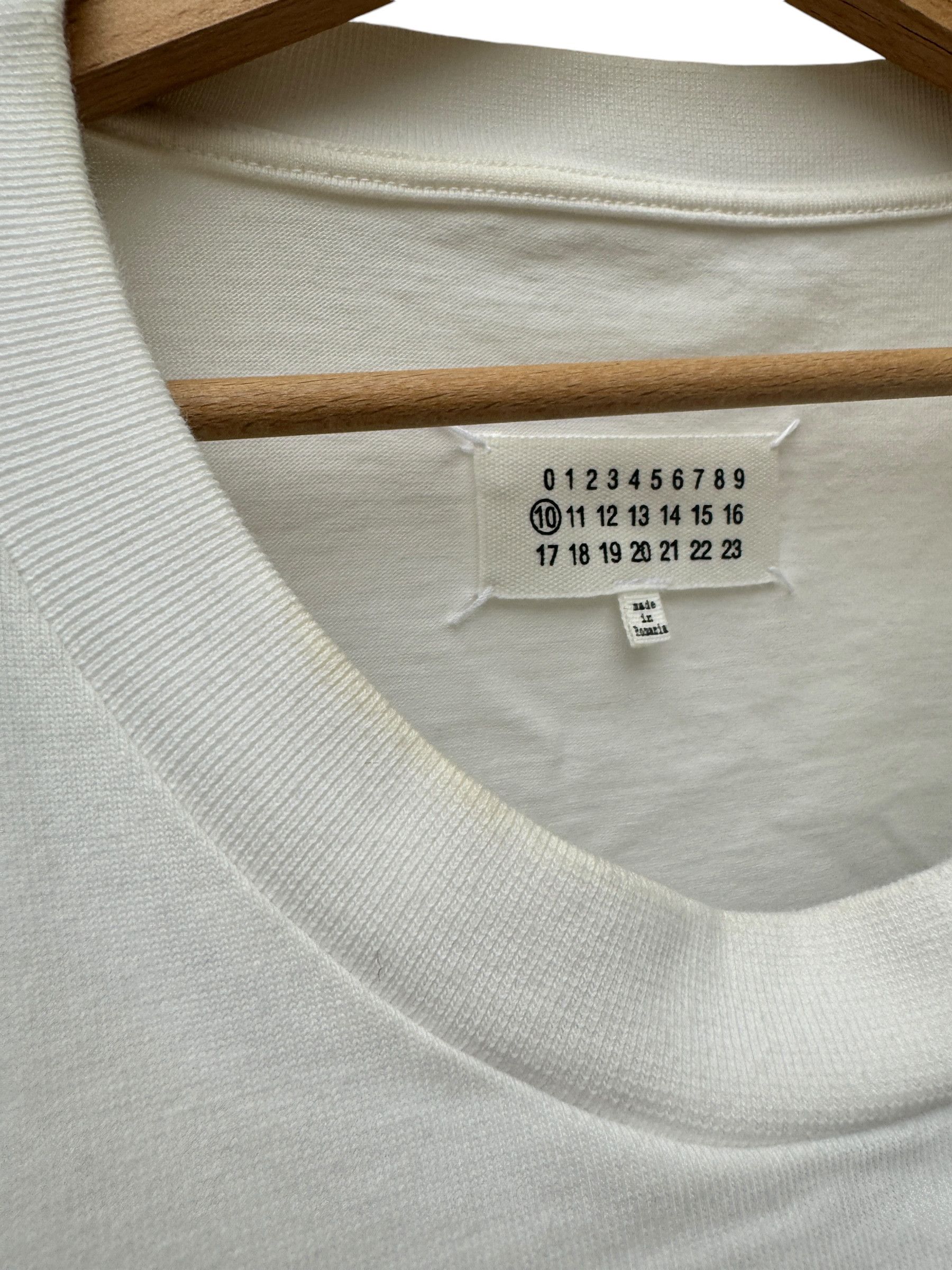 Maison Margiela White Short sleeves sweater Size US L / EU 52-54 / 3 - 5 Thumbnail