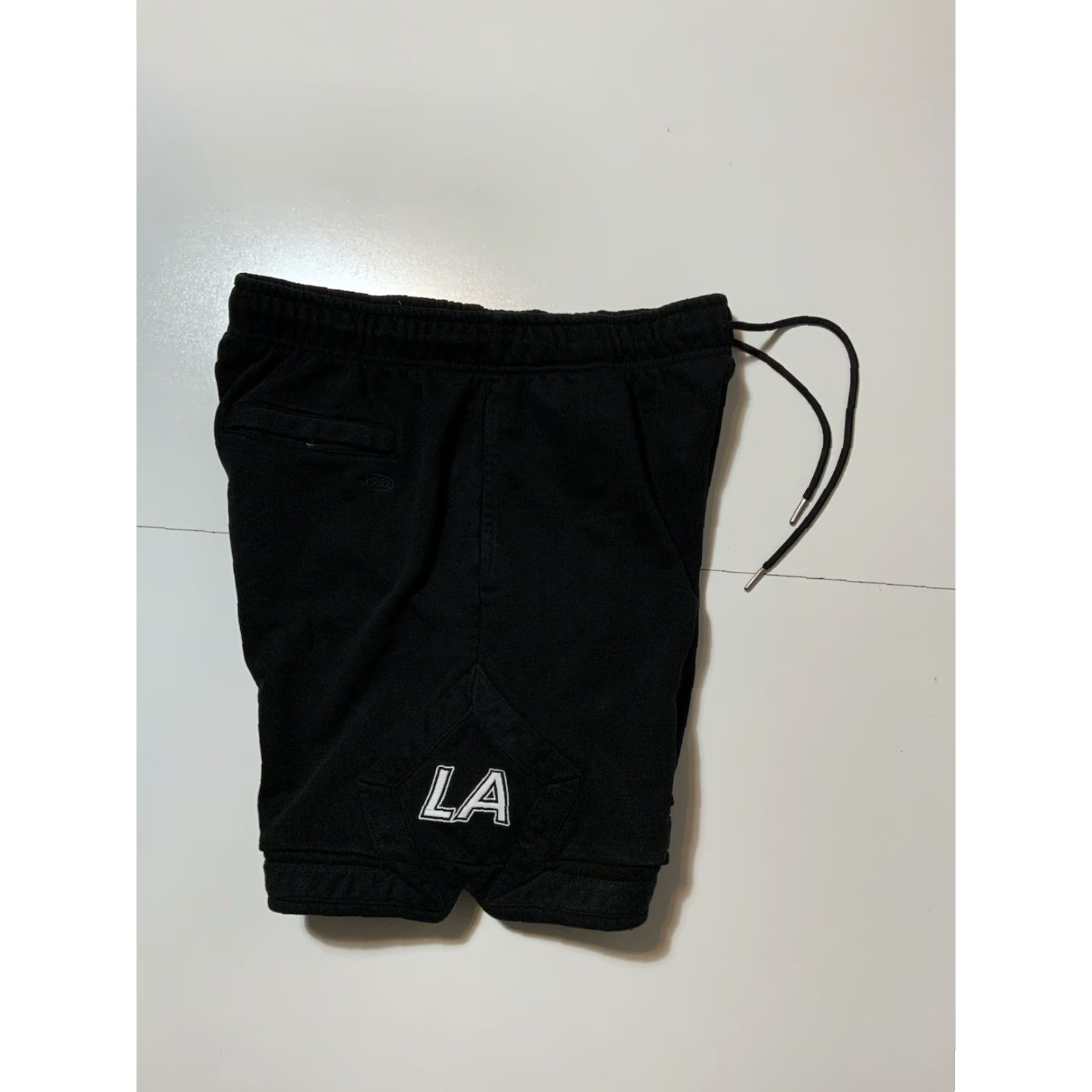 Vintage Fox LA Los Angeles Embroidered Black Terry Fleece 7” Inseam Varsity Sweat Shorts Mens L Embroidered Fox LA Black Terry Fleece Sweat Shorts Size US 33 - 2 Thumbnail