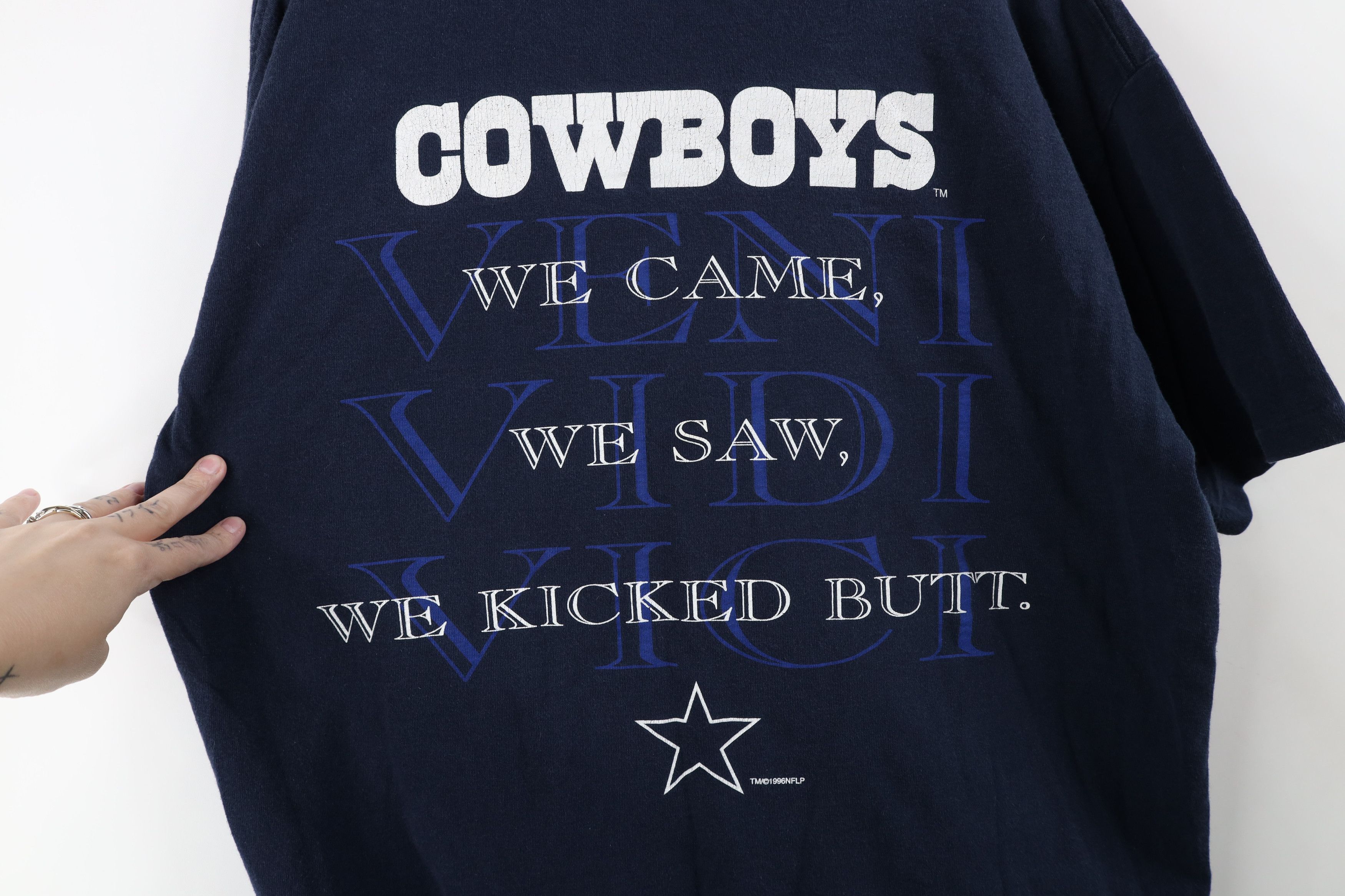 Vintage Vintage 90s Dallas Cowboys Football Helmet T-Shirt Blue USA Size US XL / EU 56 / 4 - 11 Thumbnail
