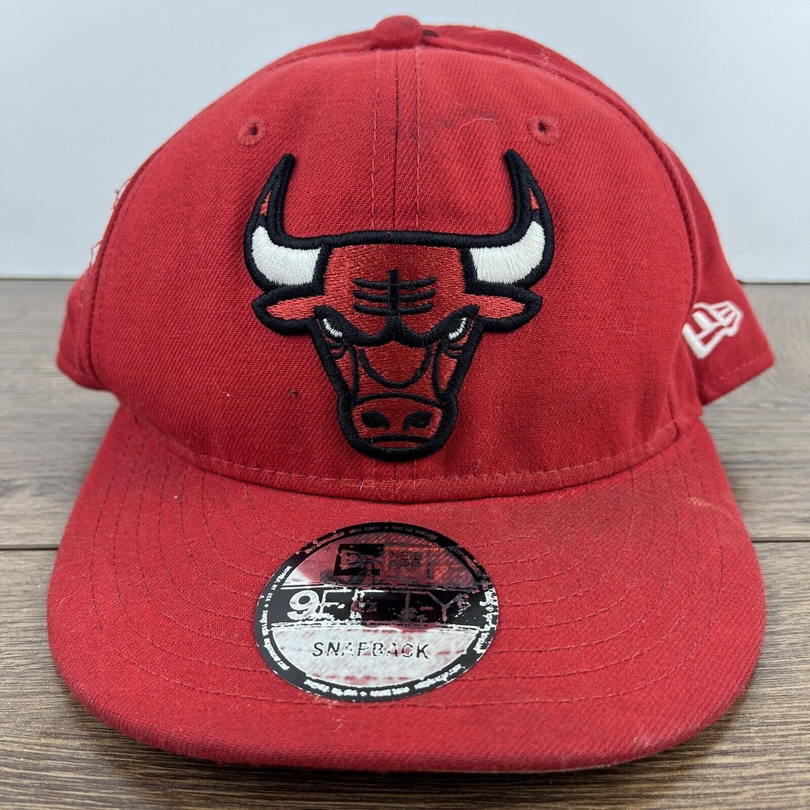 New Era Chicago Bulls Snapback Hat New Era 9FIFTY Red Hat Adjustable Size ONE SIZE - 2 Thumbnail
