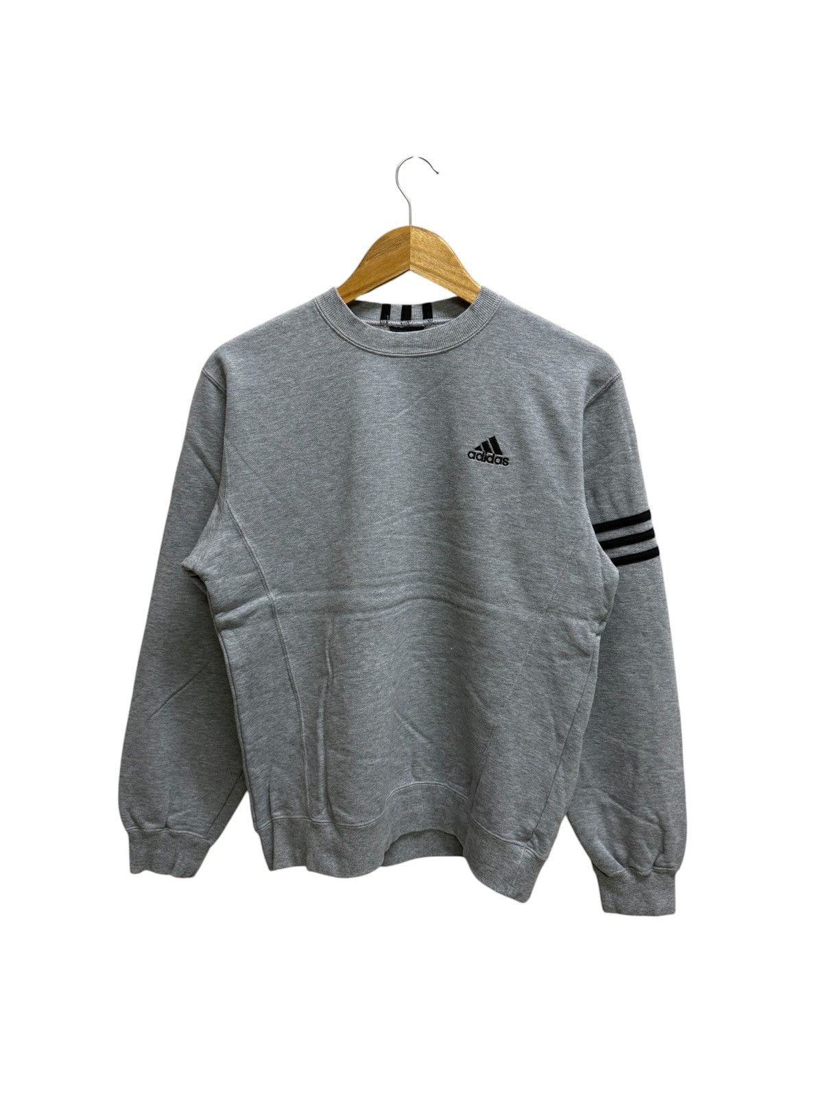 Adidas Vintage Adidas Stripes Crewneck Sweatshirt Size US S / EU 44-46 / 1 - 1 Thumbnail