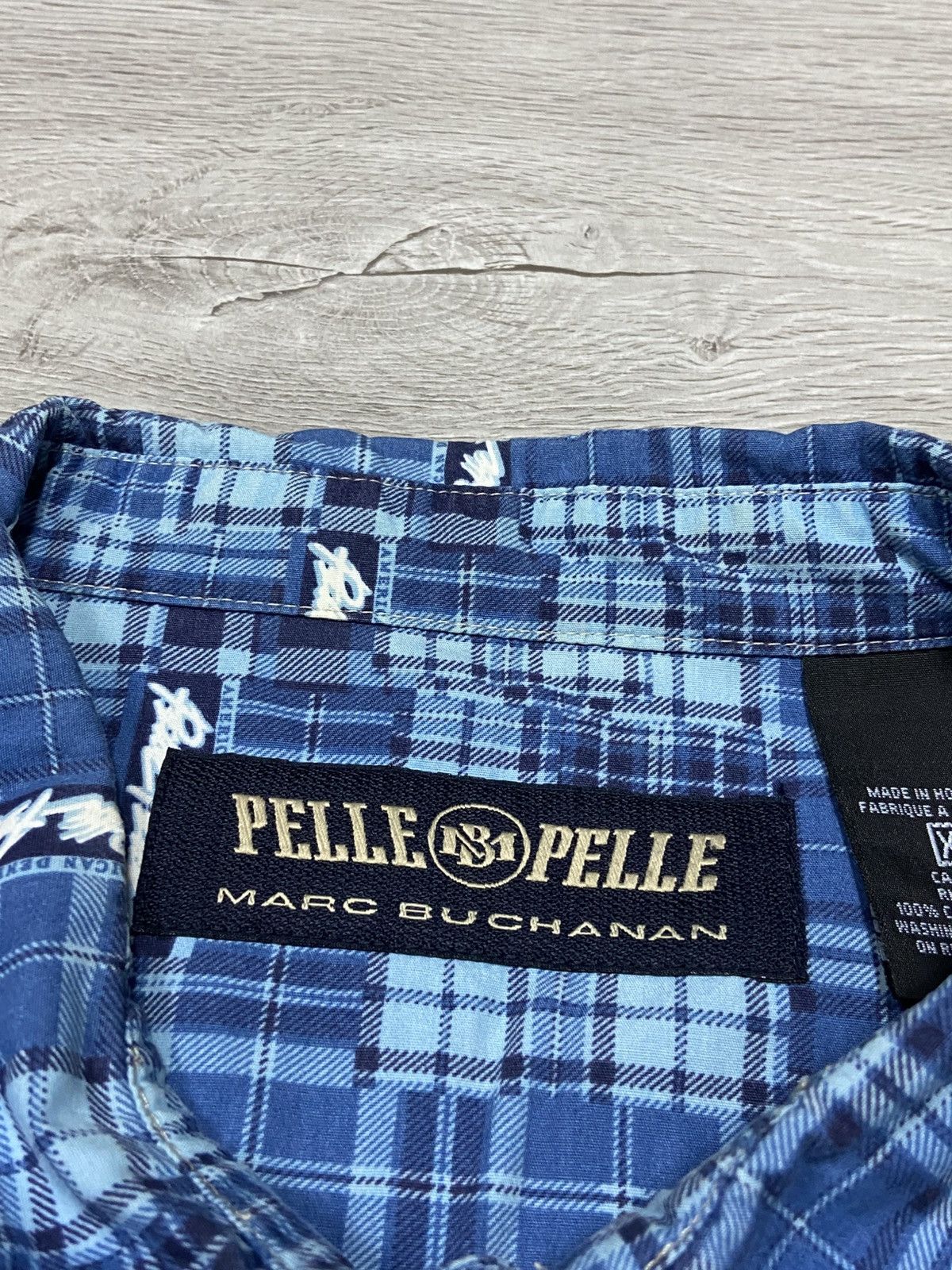 Pelle Pelle Pelle Pelle 🎶 Marc Buchanan monogram shirt buttons Size US XL / EU 56 / 4 - 5 Thumbnail
