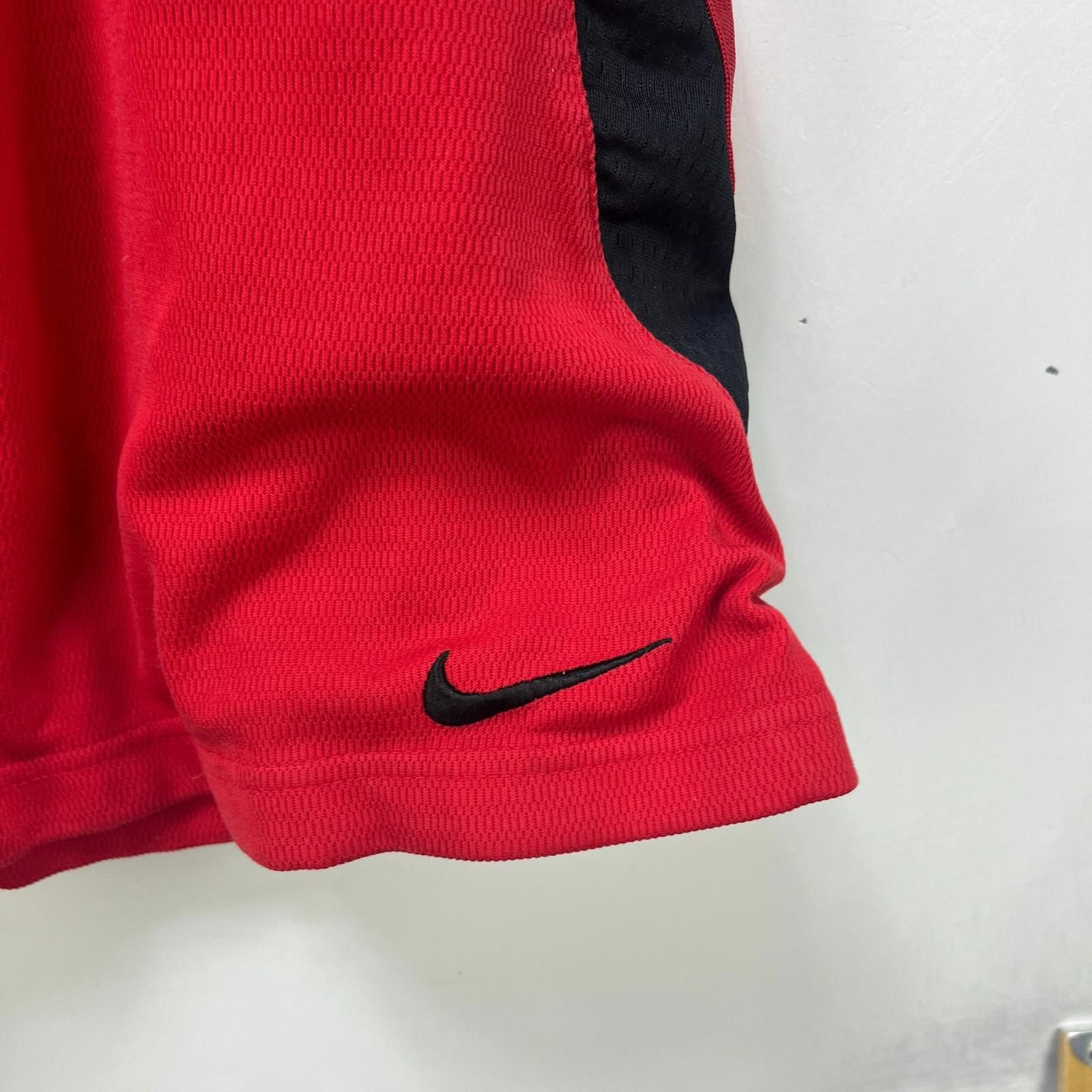 Nike Vintage Nike Texas Tech Red Raiders Basketball Shorts Large Size ONE SIZE - 3 Thumbnail