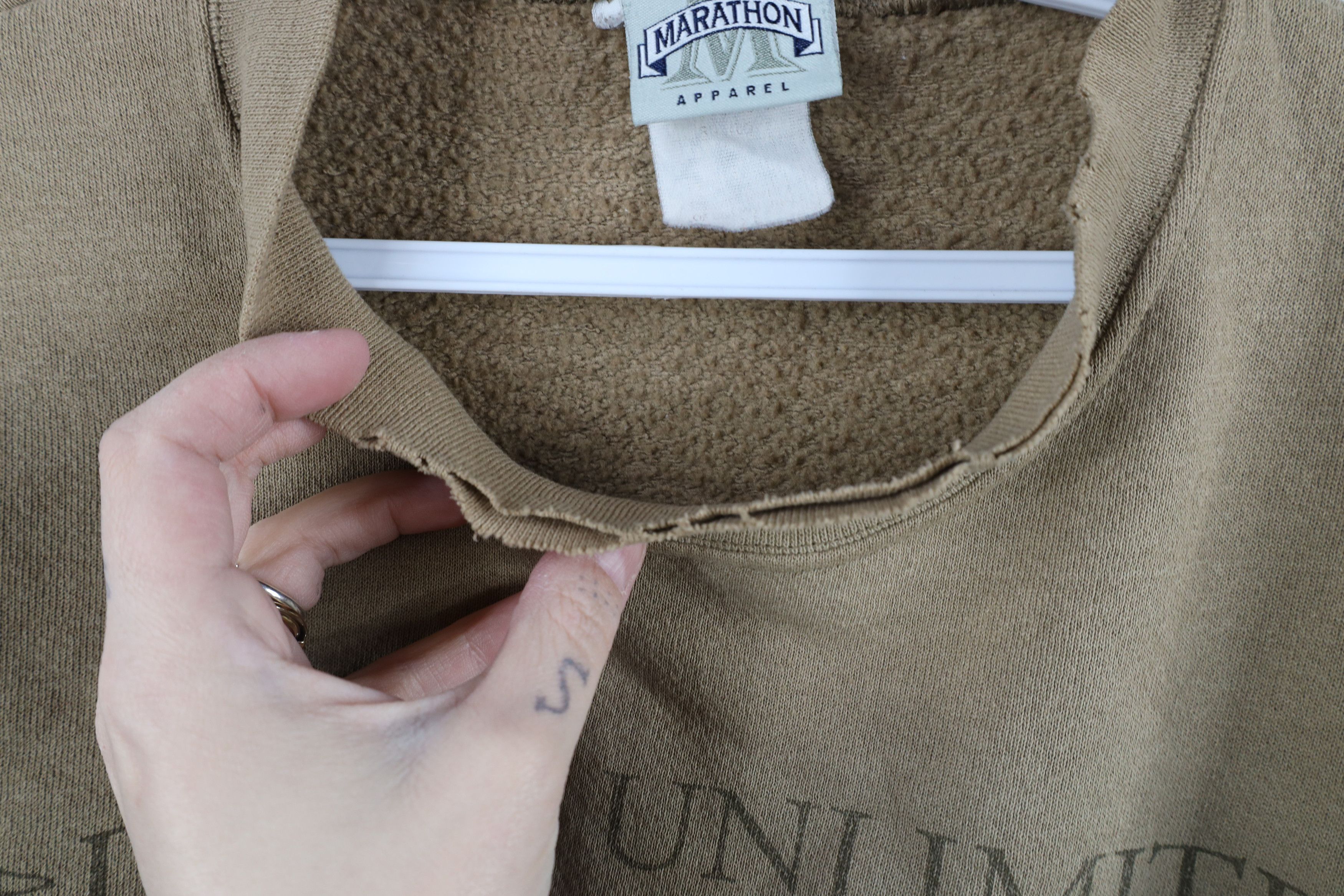 Vintage Vintage 90s Ducks Unlimited Spell Out Deer Buck Sweatshirt Size US XL / EU 56 / 4 - 9 Thumbnail