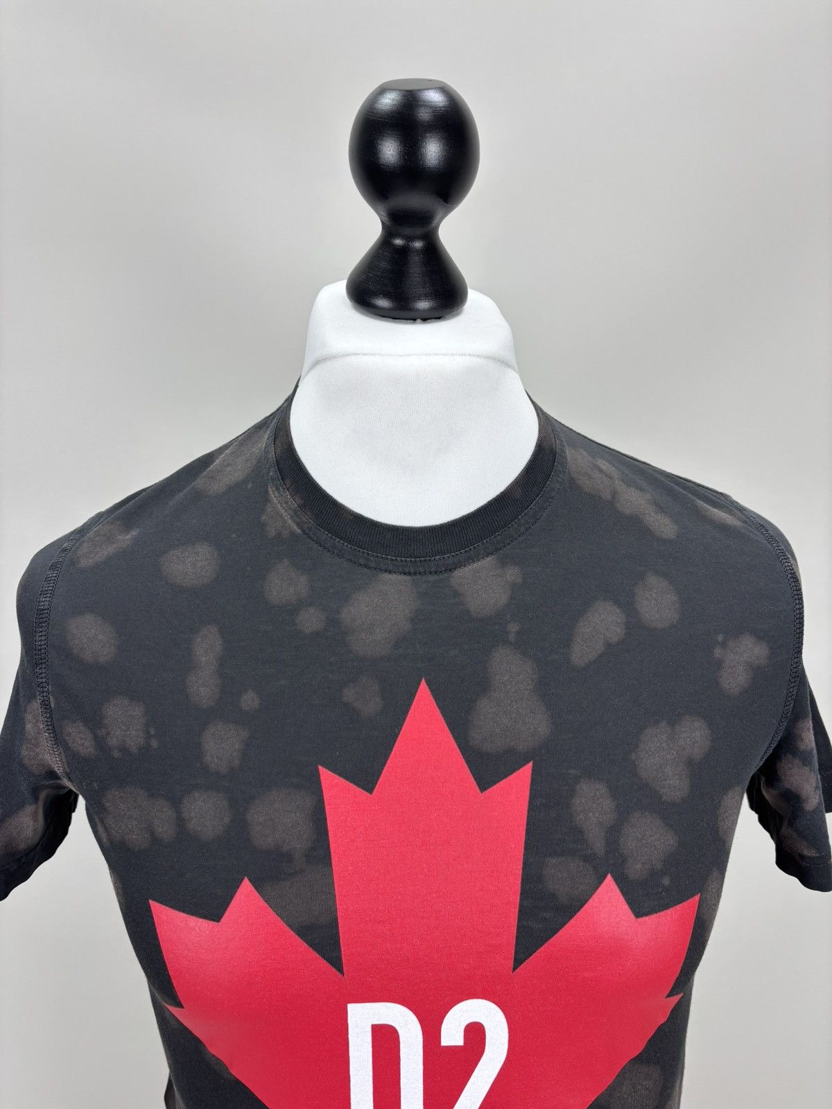Dsquared2 Mens handmade t shirt Dsquared2 Size S Color Black Size US S / EU 44-46 / 1 - 3 Thumbnail