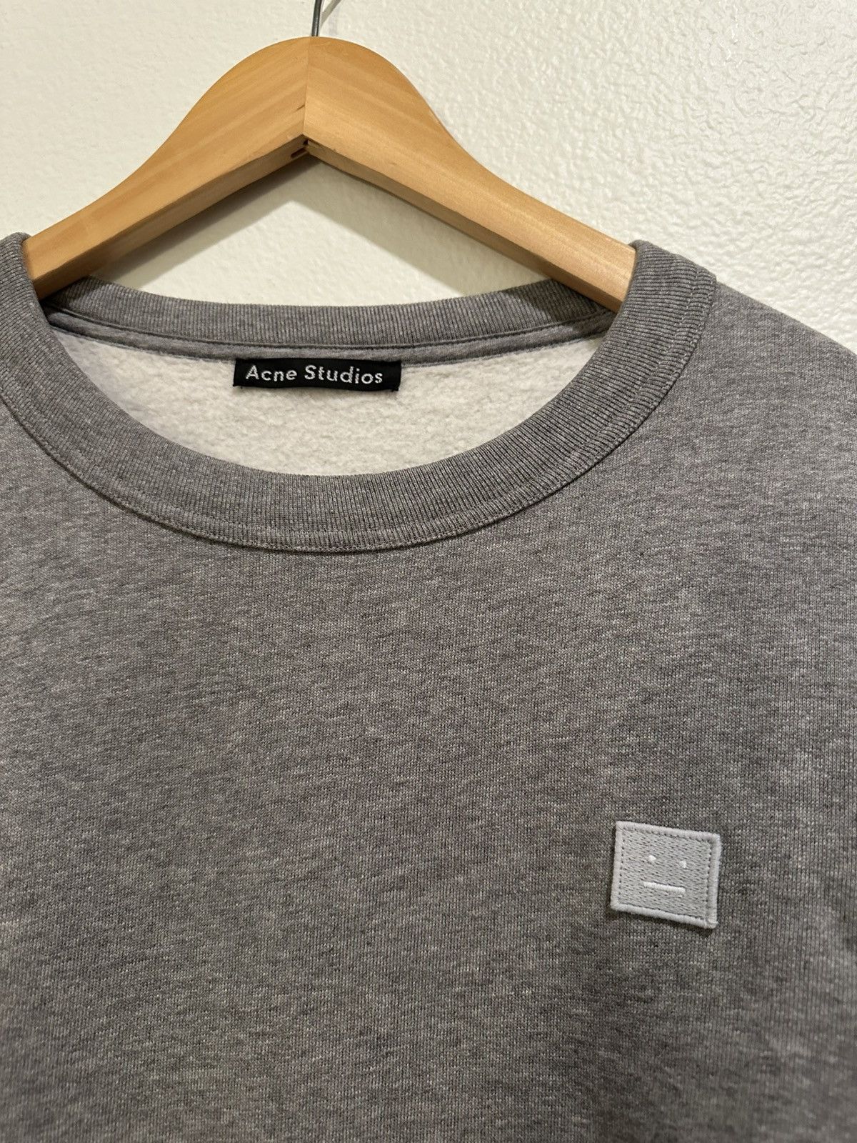 Acne Studios Acne Studios Fairview Face Grey Sweatshirt Size Large Size US L / EU 52-54 / 3 - 3 Thumbnail