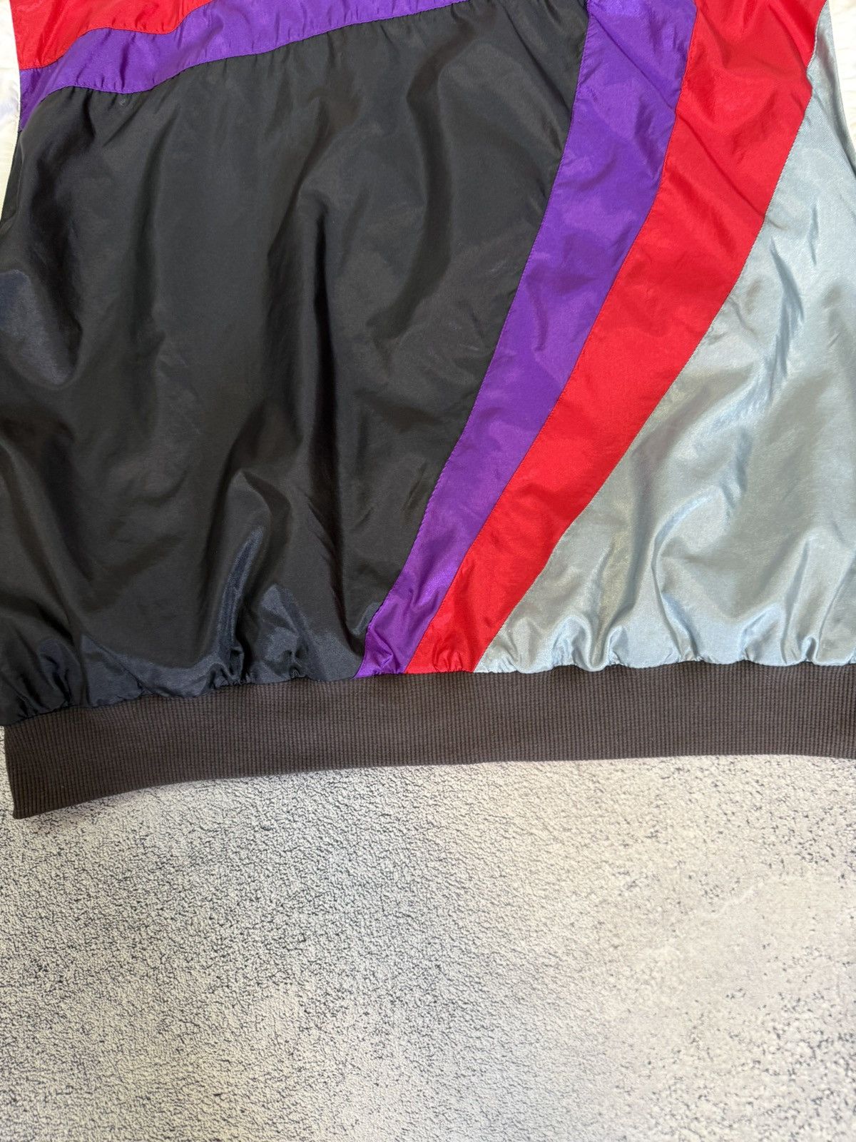 Nike Vintage 90s Nike International Track Jacket Windbreaker Size US XXL / EU 58 / 5 - 12 Thumbnail