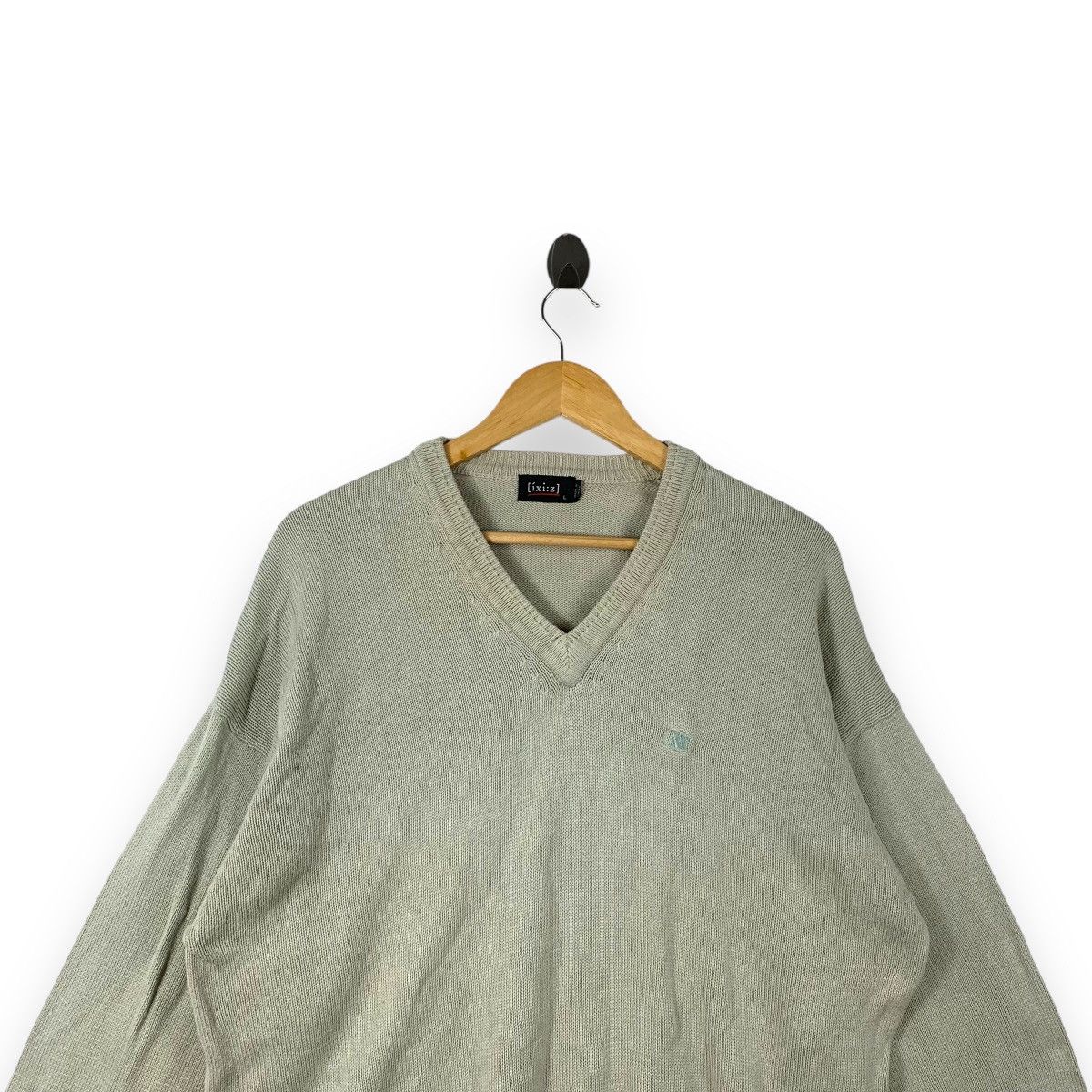 Vintage Vintage IXIZ JAPAN V-Neck Knit Sweater Light Gray Pullover Size L / US 10 / IT 46 - 2 Thumbnail
