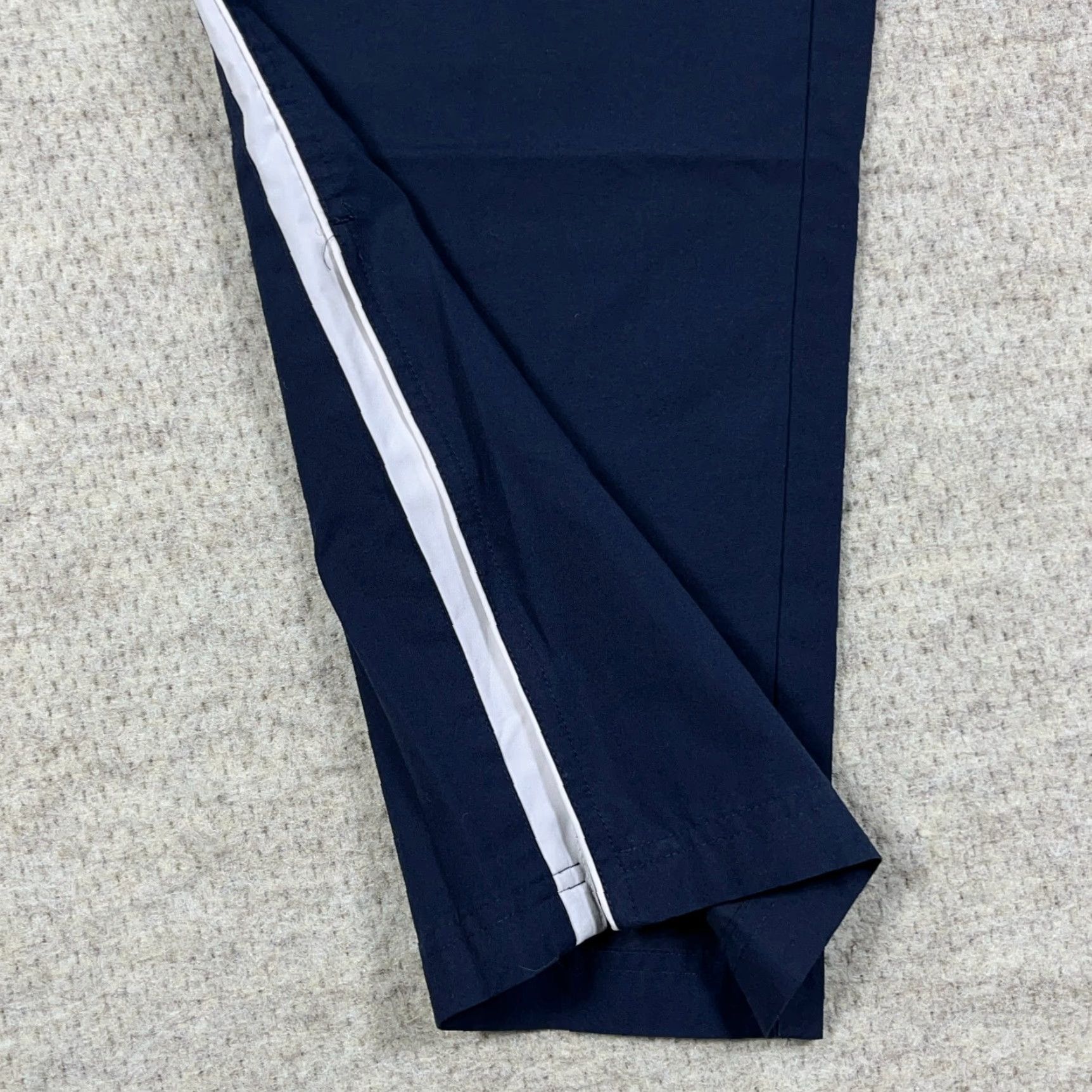 Reebok VINTAGE Reebok Pants Men Small Blue Windbreakers Track Suit Joggers VTG Y2K Baggy 24x28 Size 36R - 7 Thumbnail
