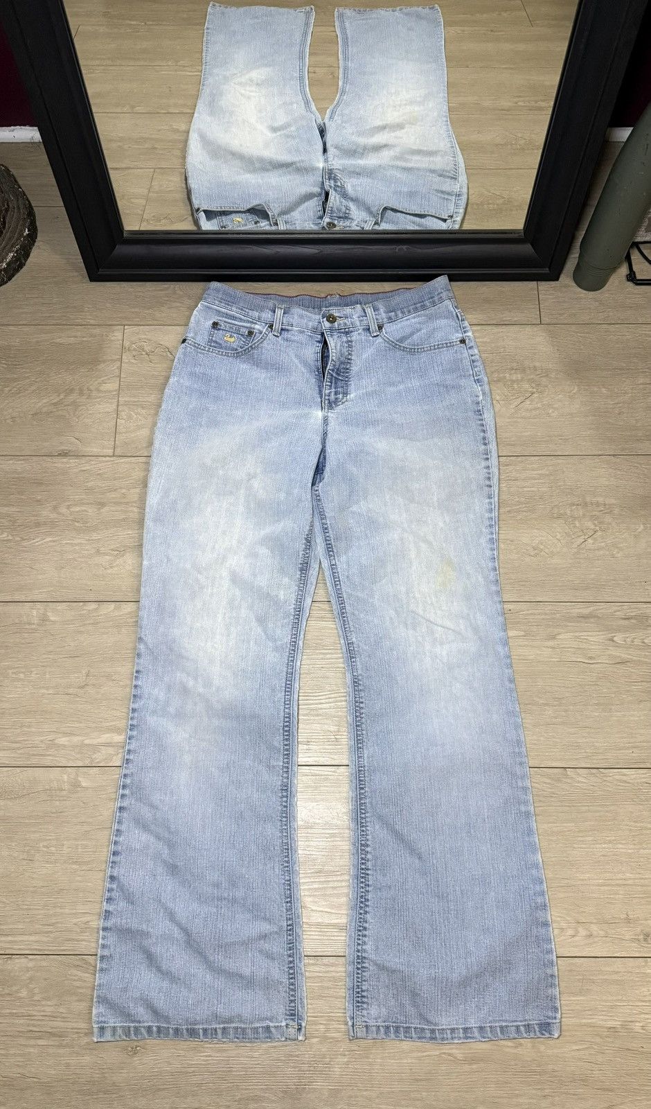Other Y2K 2000s Light Wash Embroidered Swan Flared Selvedge Denim Size 32" / US 10 / IT 46 - 1 Thumbnail