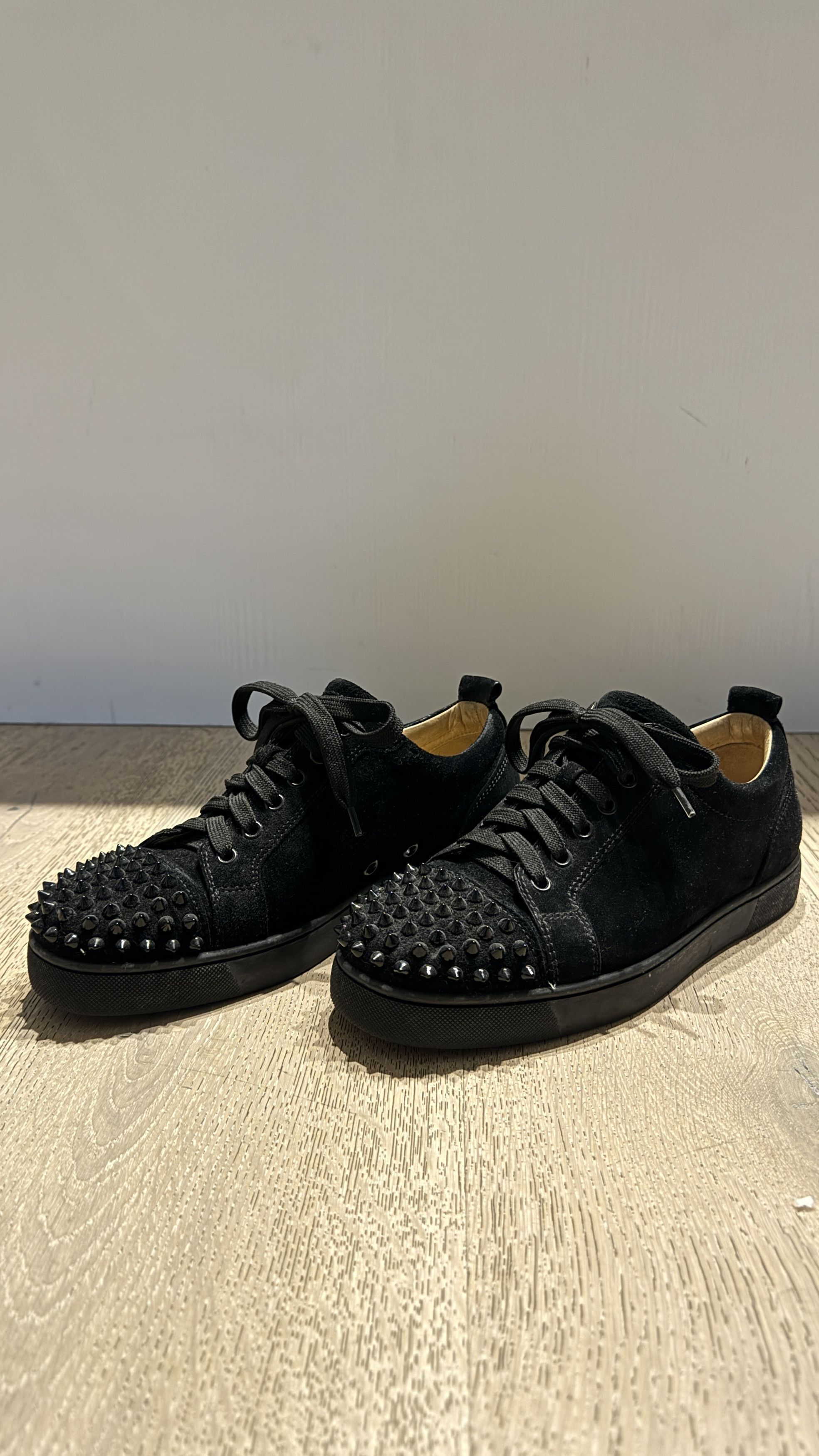 Christian Louboutin Louis Junior Spikes Size US 7 / EU 40 - 1 Thumbnail