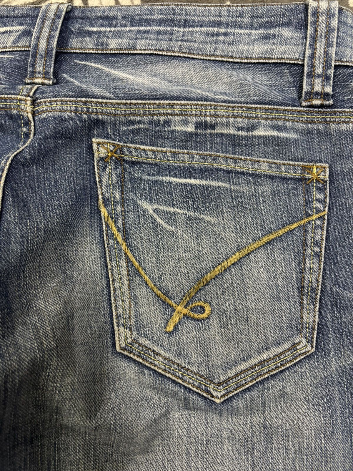 Japanese Brand Vintage Japanese Brand Multi-pockets Bootcut Flare Jeans Size US 32 / EU 48 - 11 Thumbnail