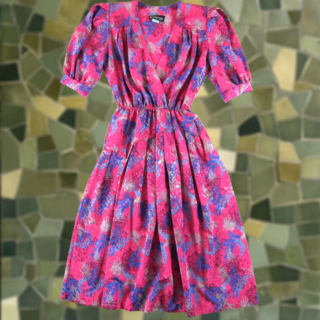 Pinko Vintage Jonathan Martin Sophisticates Midi Dress Size 8 Pink Blue Grey V-Neck Size M / US 6-8 / IT 42-44 - 1 Thumbnail